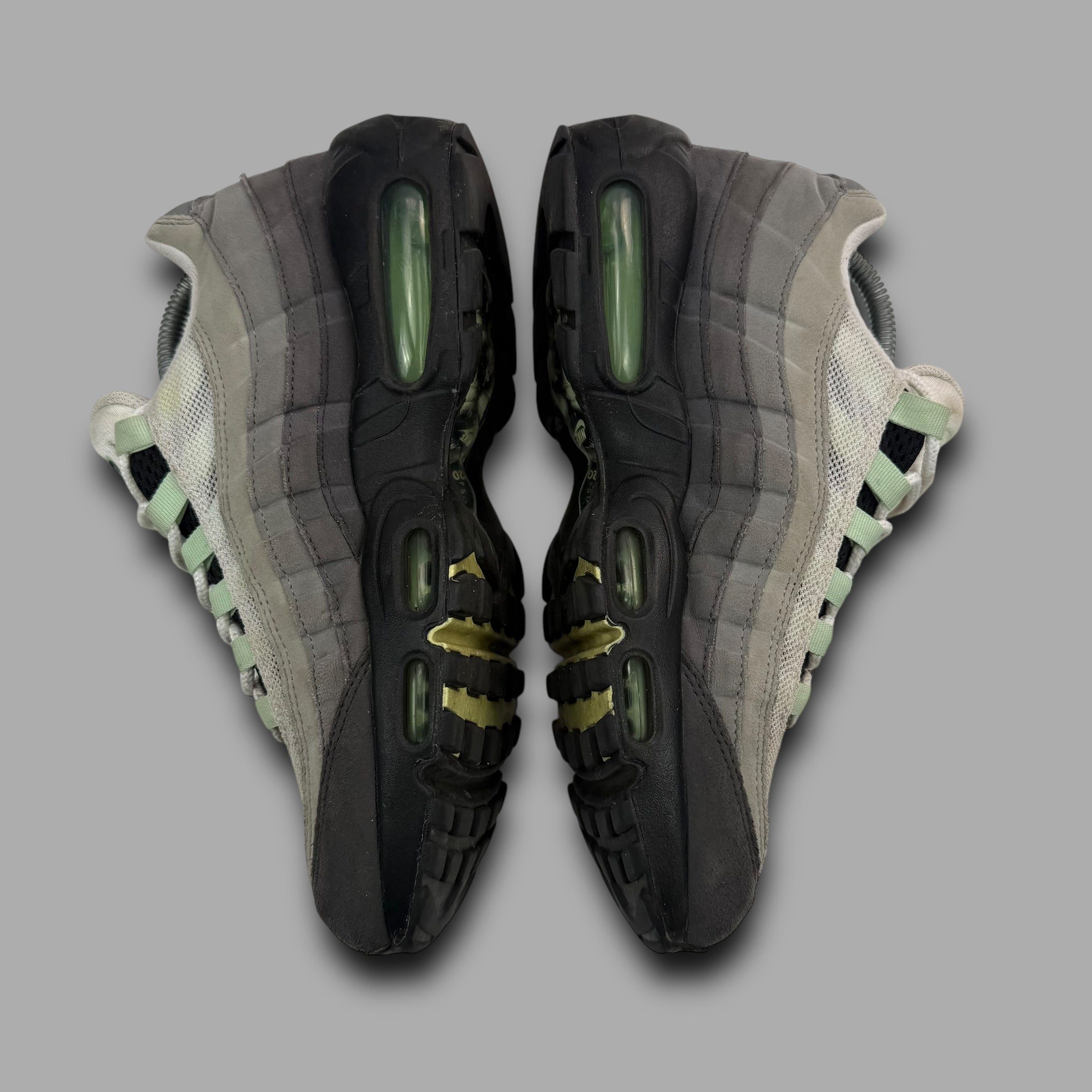 Nike airmax 95 'fresh mint' (UK6)