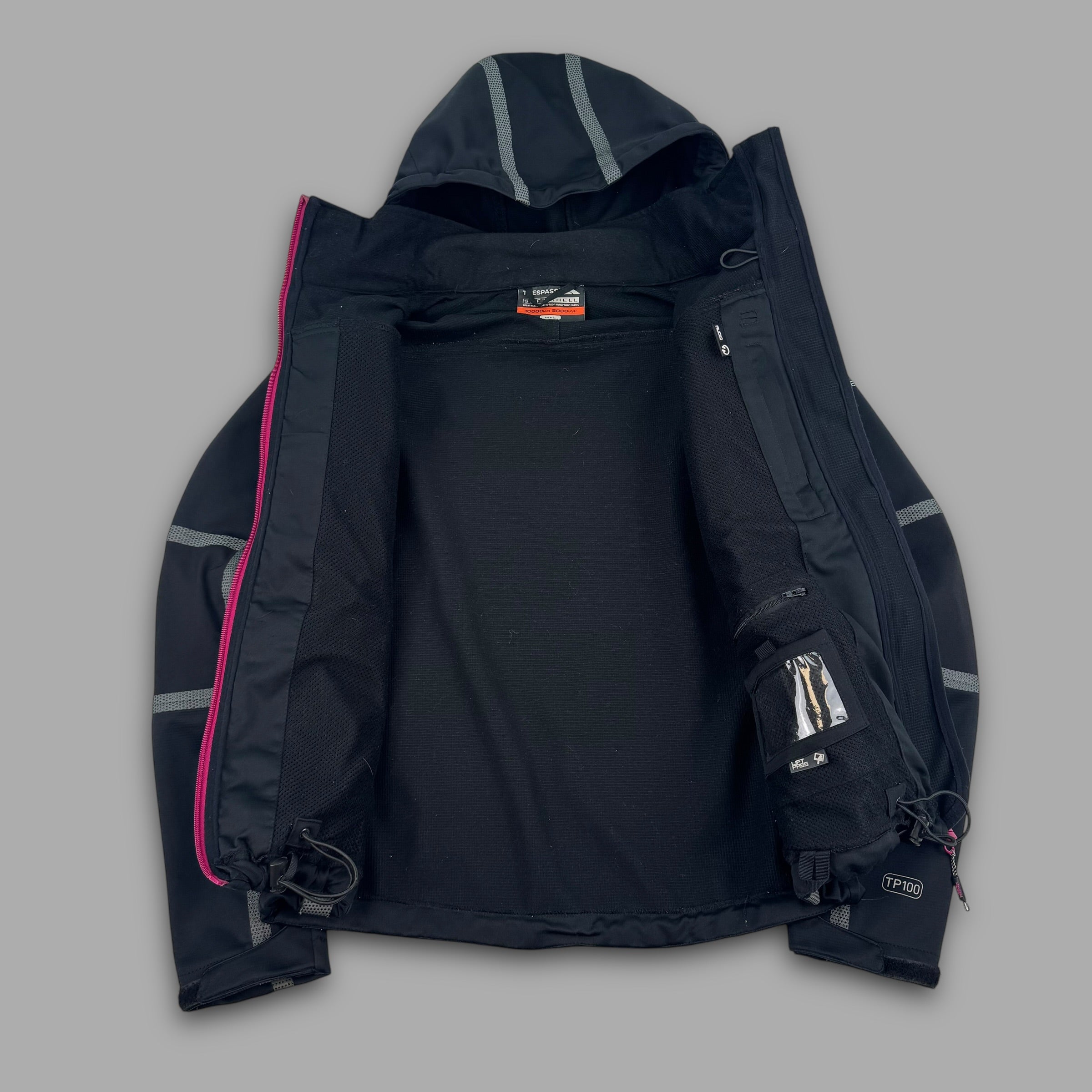 Trespass 2000's technical taped seams vented waterproof softshell jacket (L) wms