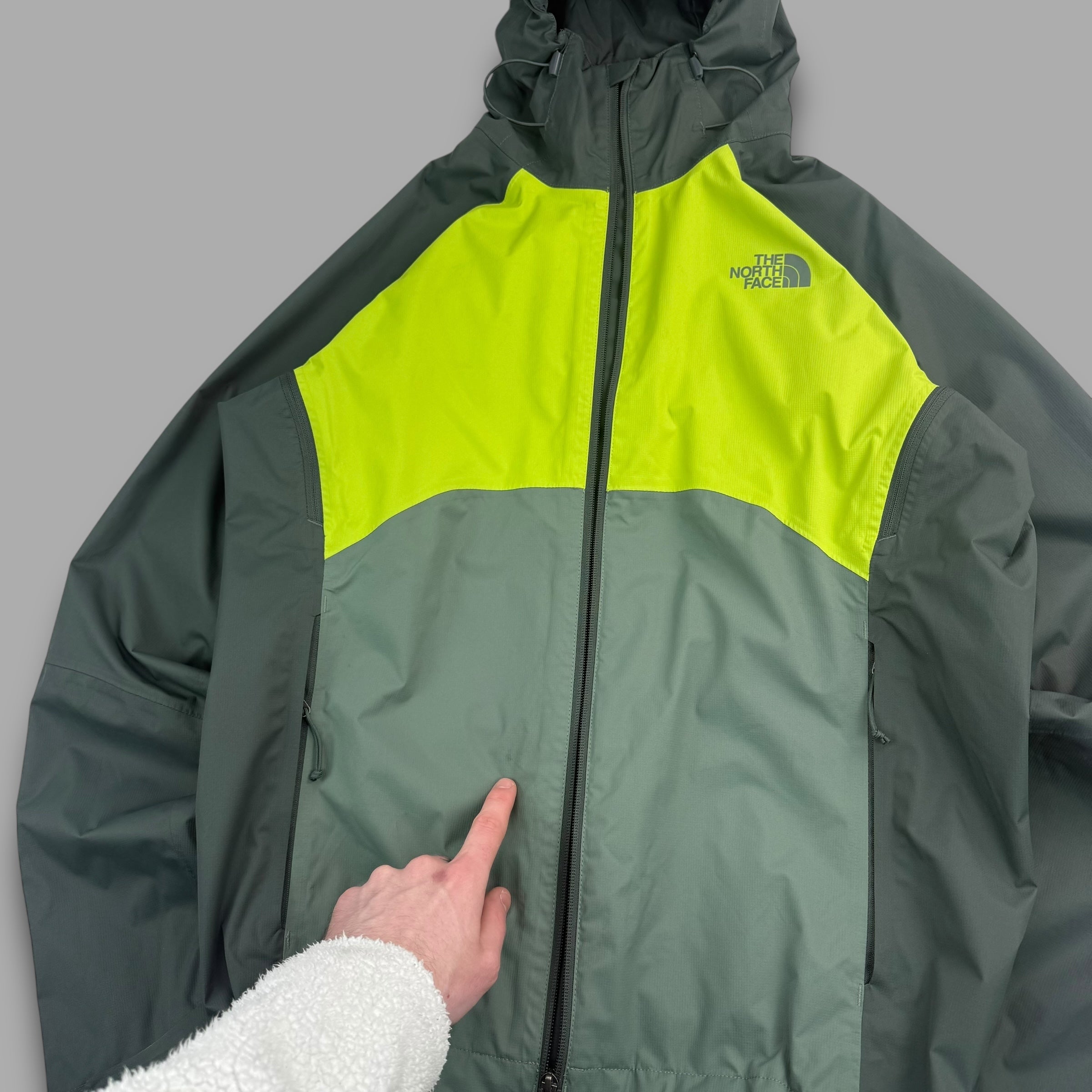 The north face 2016 technical dryvent ninja shell jacket (M)