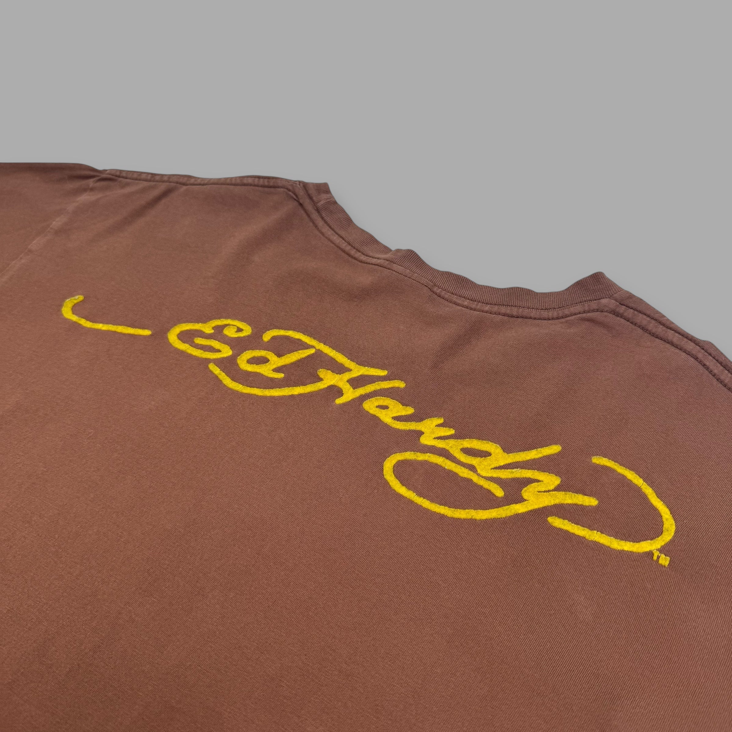 Ed hardy 2000's graphic spellout tee (M)