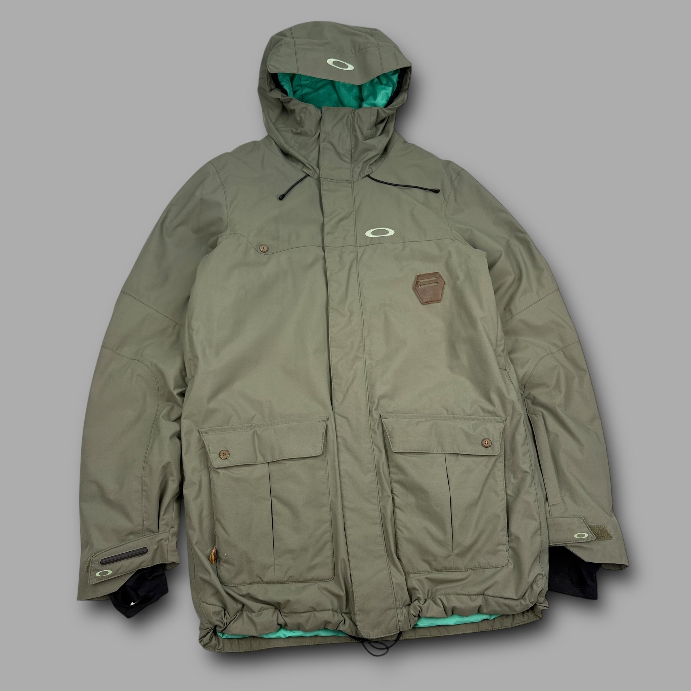 Oakley 2013 technical dual pocket vented snowboard jacket (S)