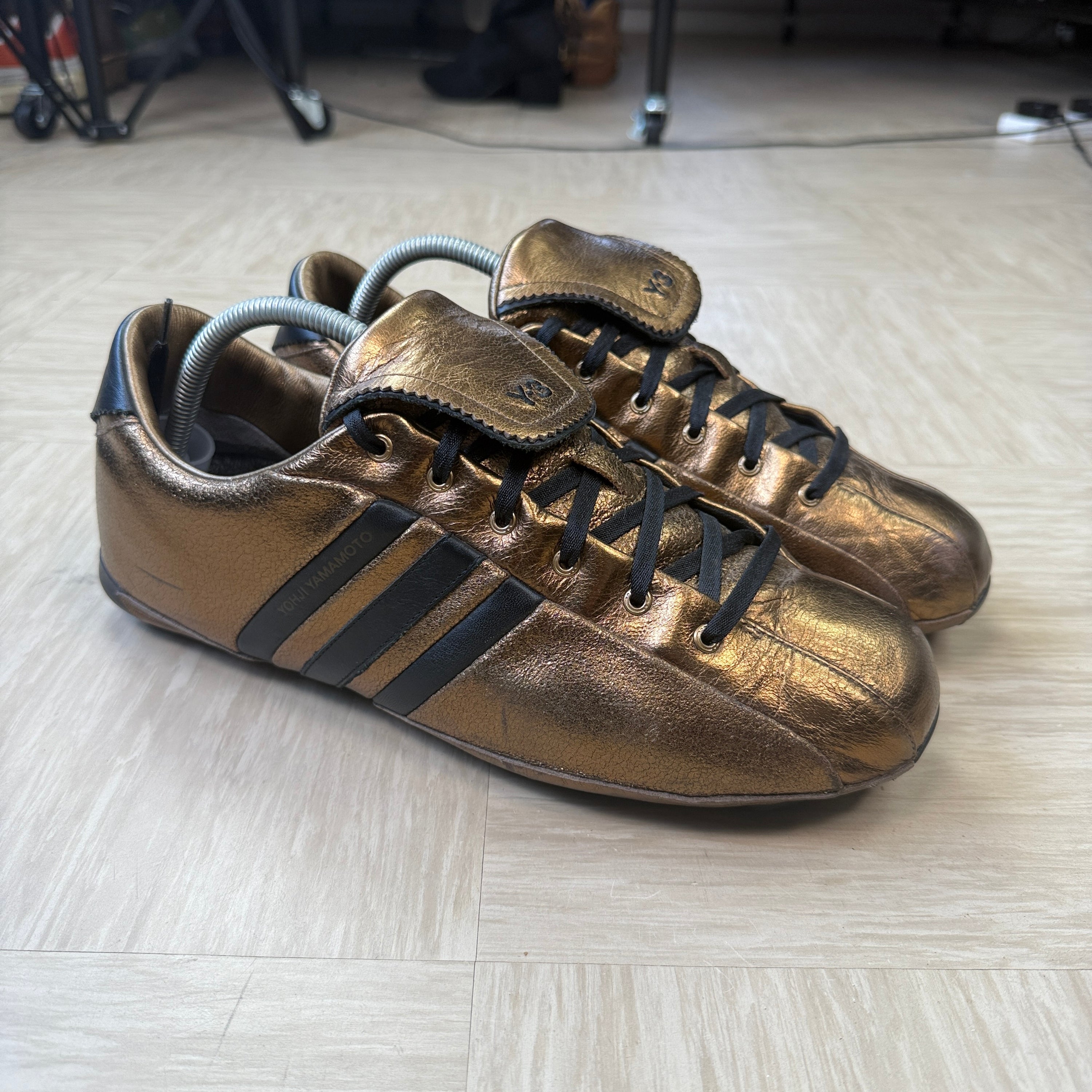 Adidas x Yohji Yamamoto 2007 metallic gold field trainers (UK10)