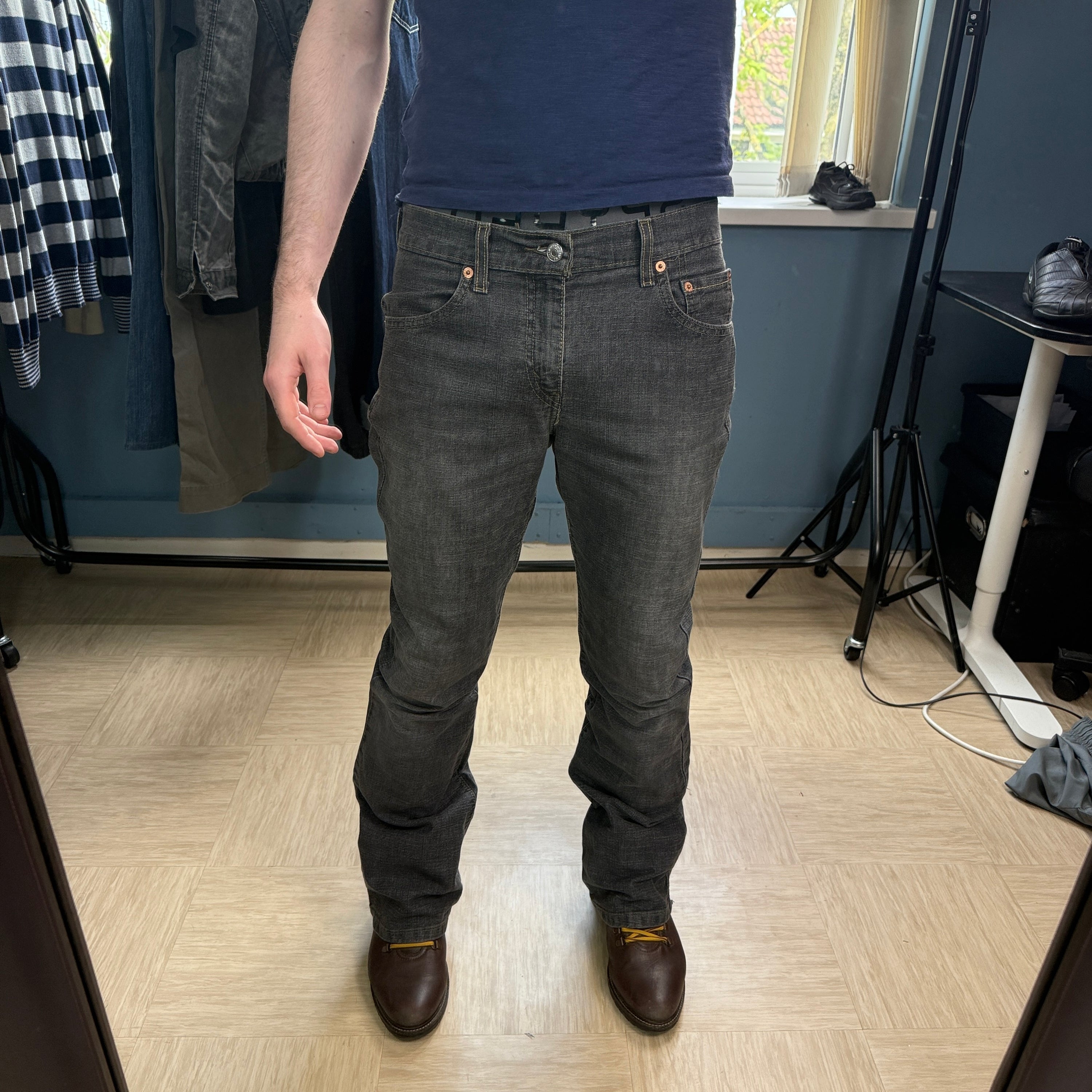 Levi's 515 2000's nouveau boot-cut denim jeans (M)