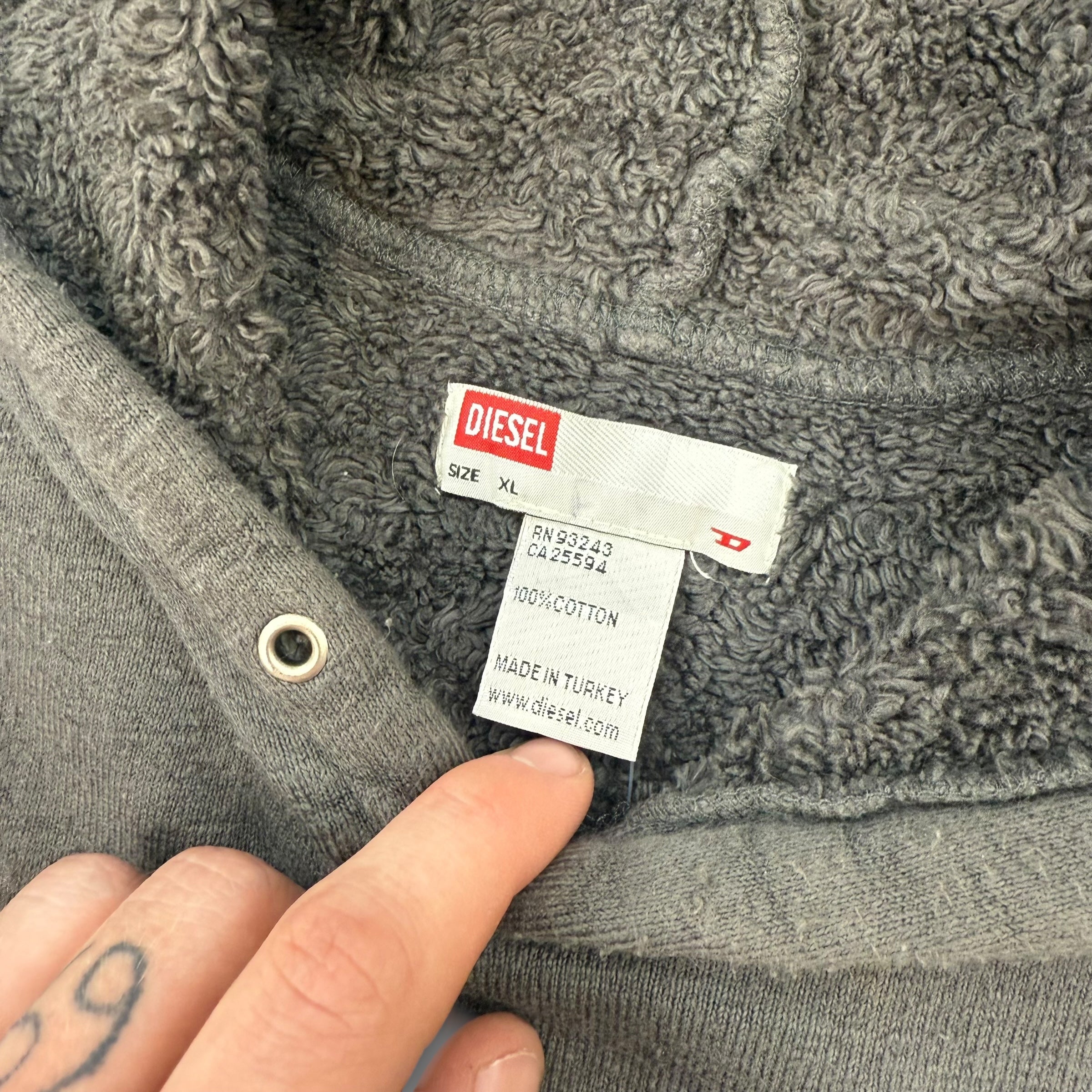 Diesel 2000's sherpa lined split hood pullover hoodie (M-XL)