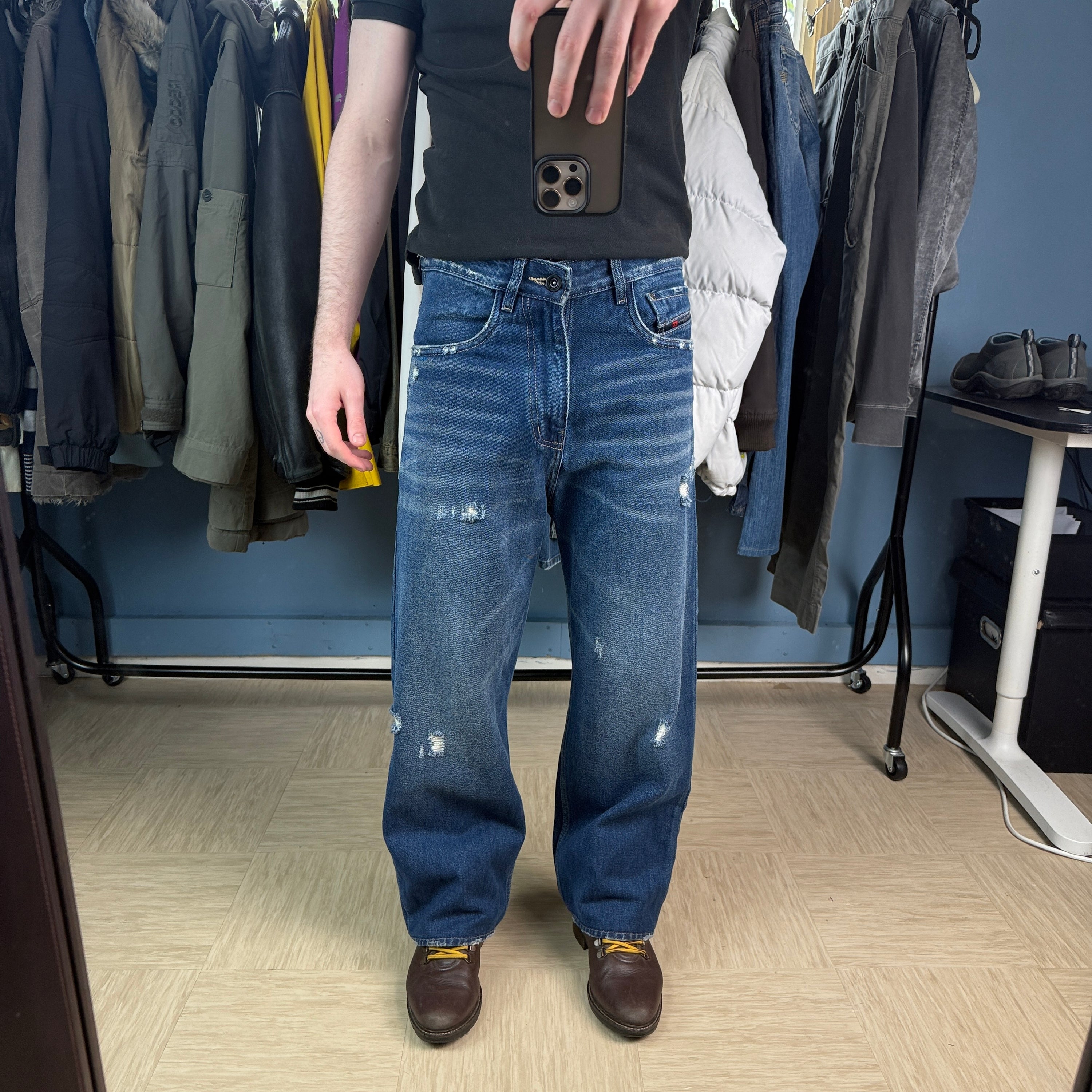 Diesel 2000's baggy distressed wide leg jeans (S)