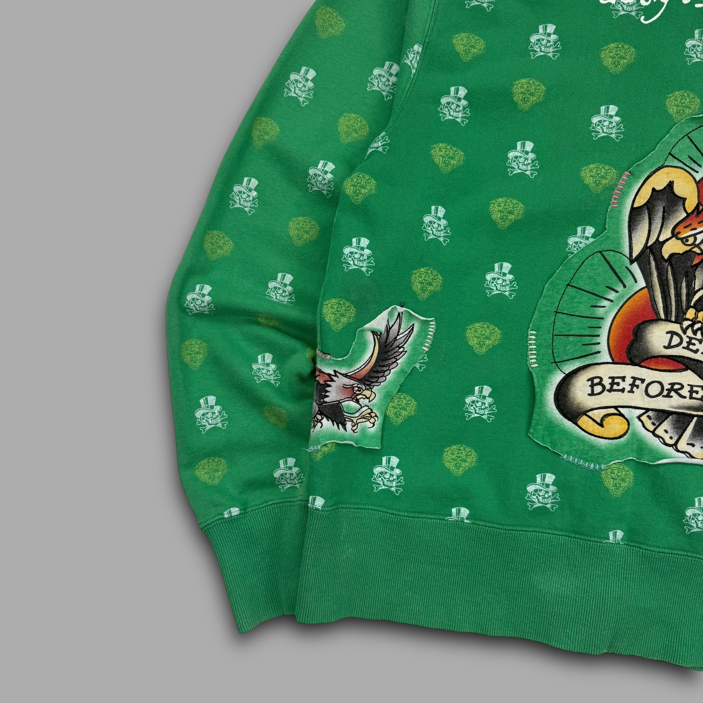 Ed hardy 2000's graphic monogram hoodie (M)