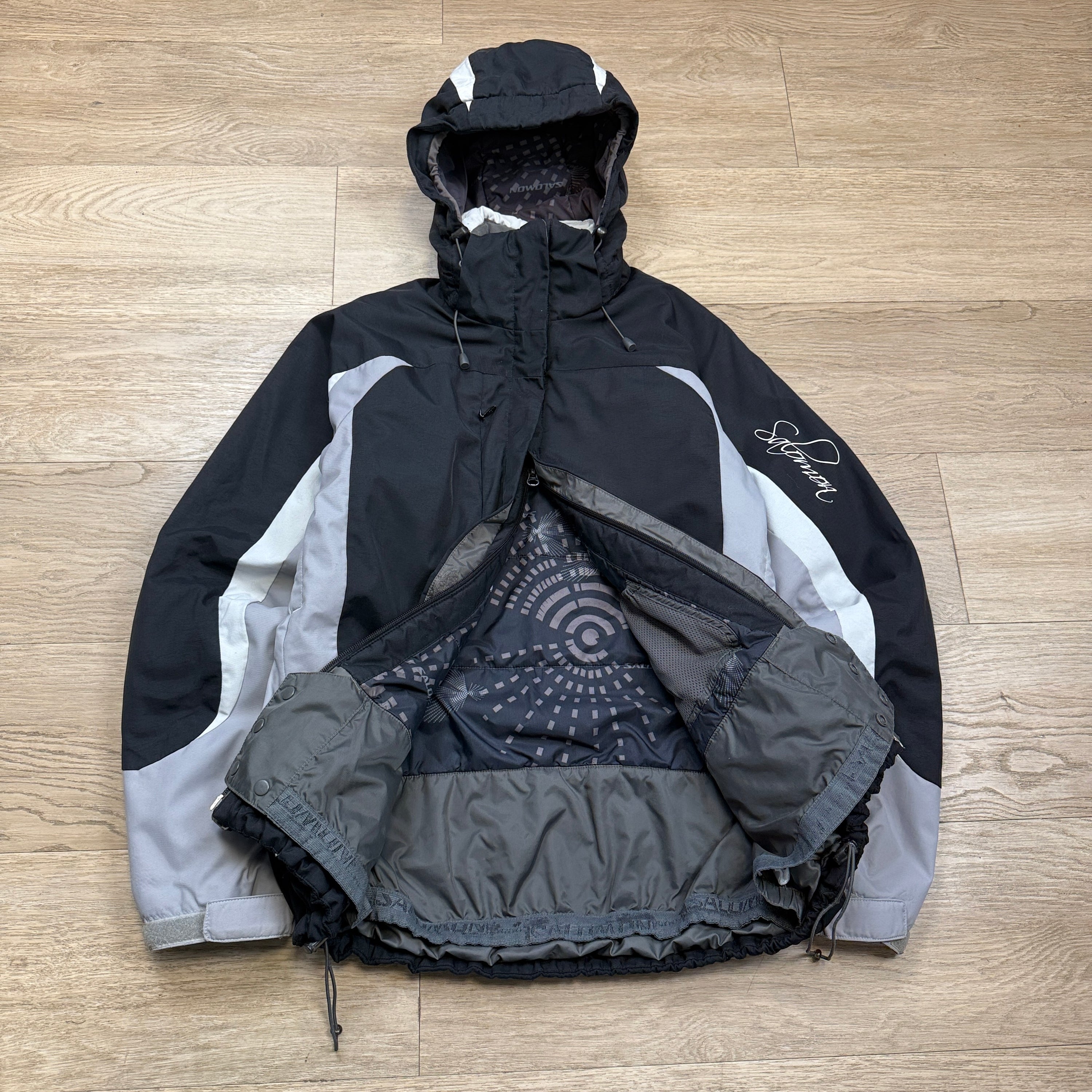 Salomon 2006 technical vented softshell panelled ski jacket (L) wms