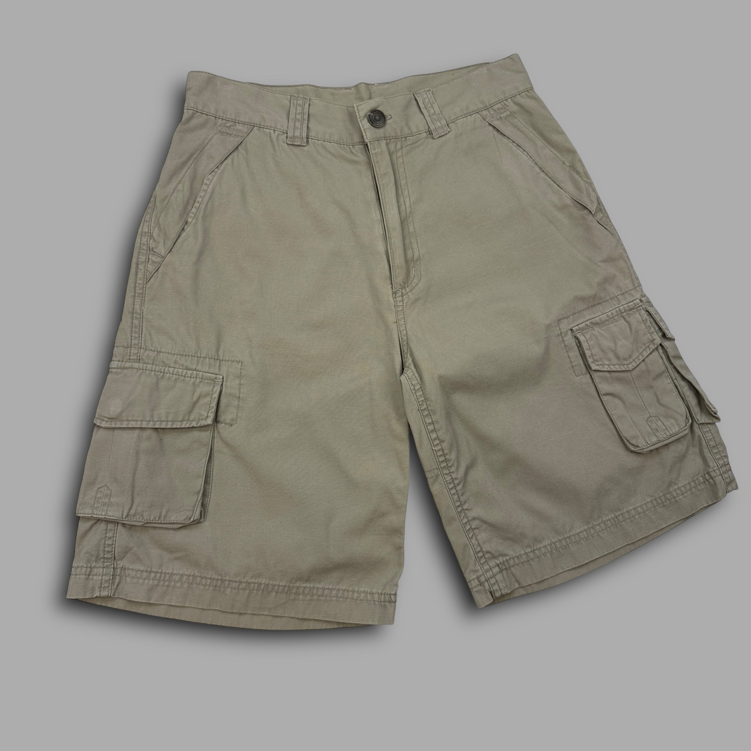 Airwalk 2000's baggy multi-pocket cargo shorts (XS-S)