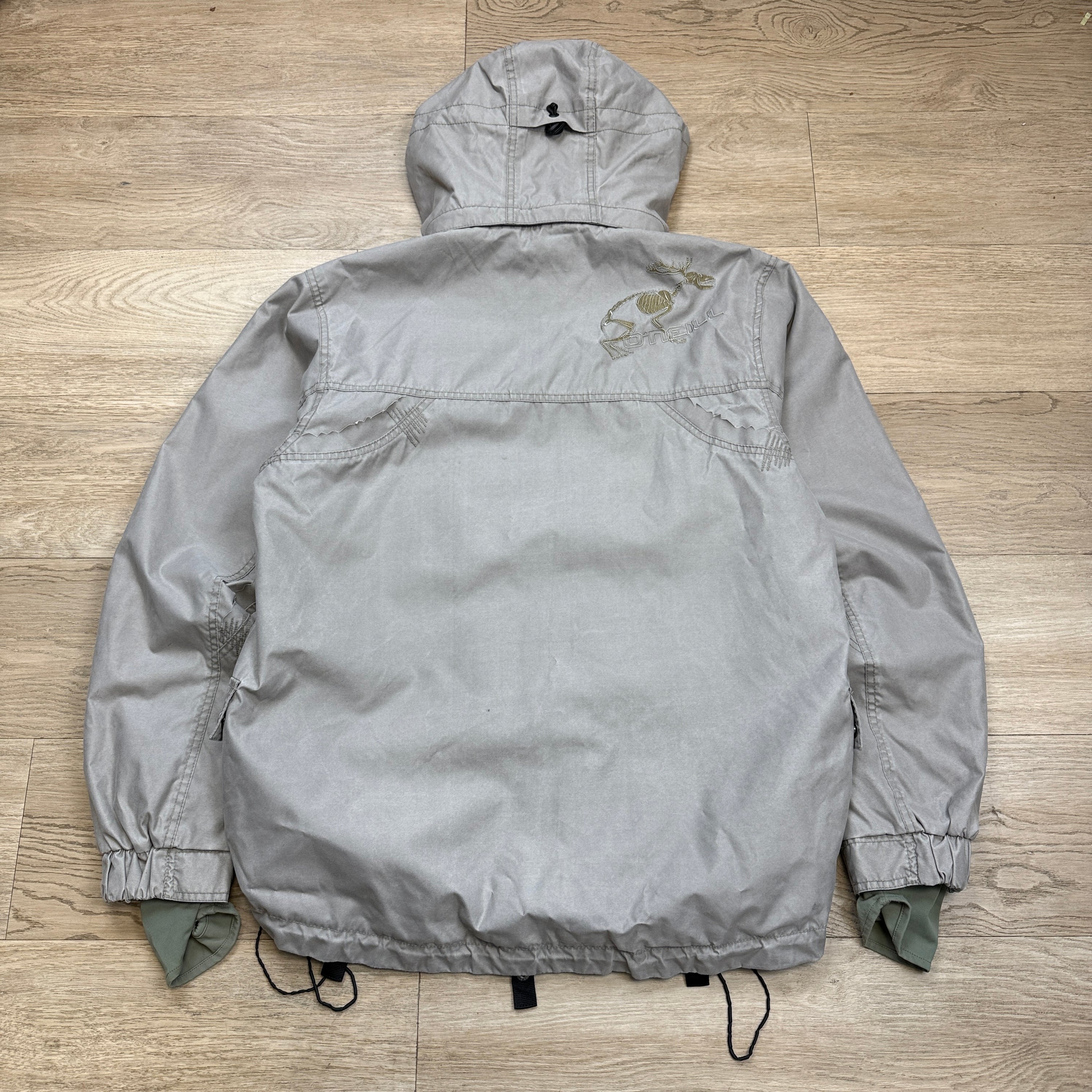 O'Neill 2000's technical multi-pocket vented parka ski jacket (XL)