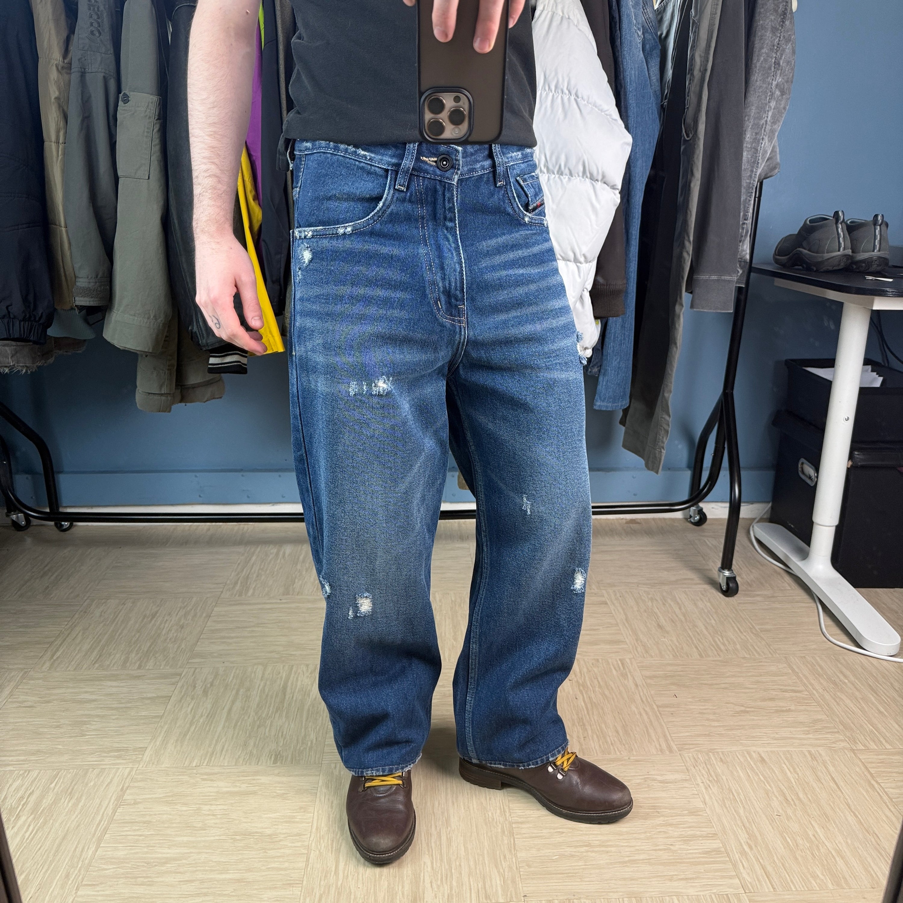 Diesel 2000's baggy distressed wide leg jeans (S)