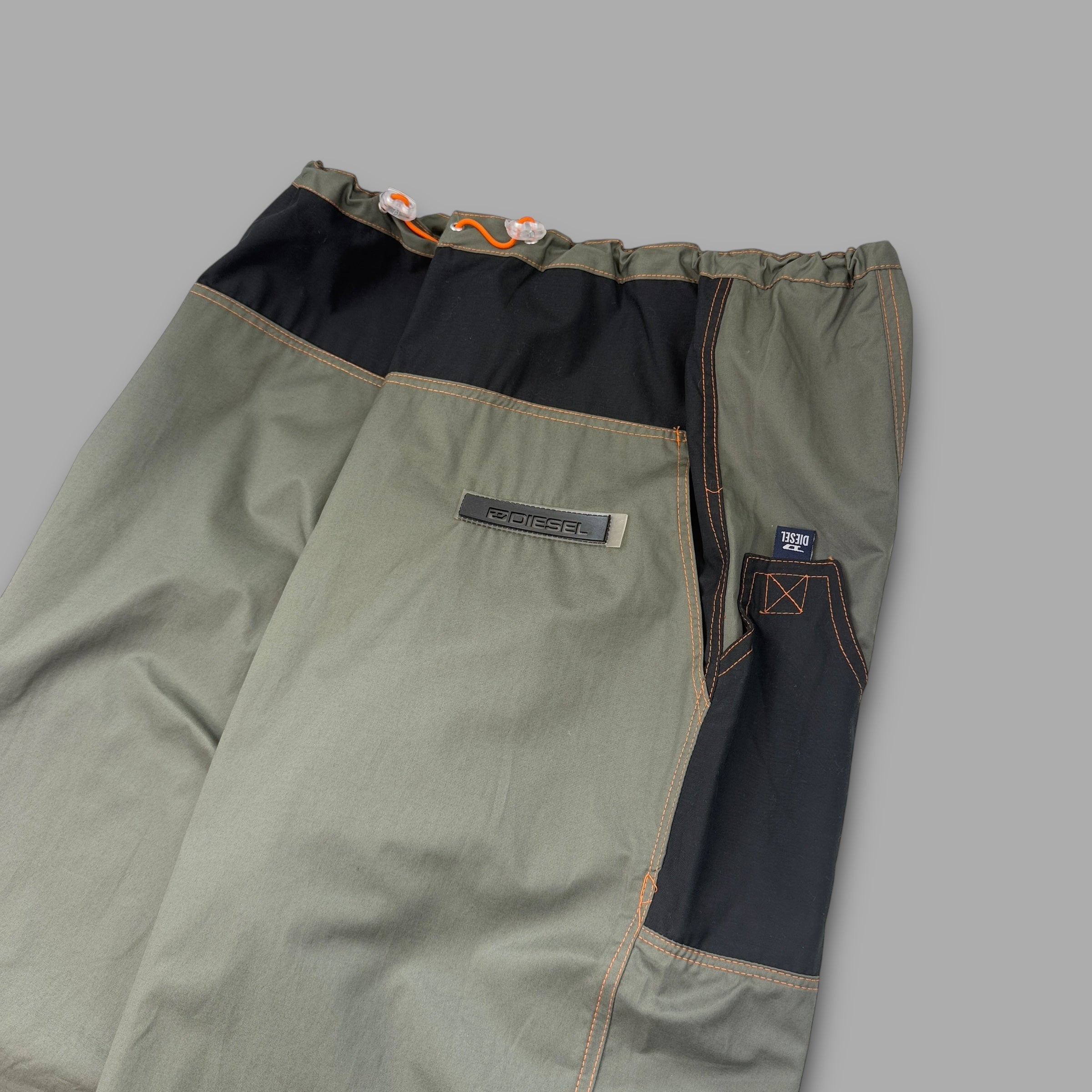 Diesel 2000's technical contrast stitch baggy nylon parachute pants (M)