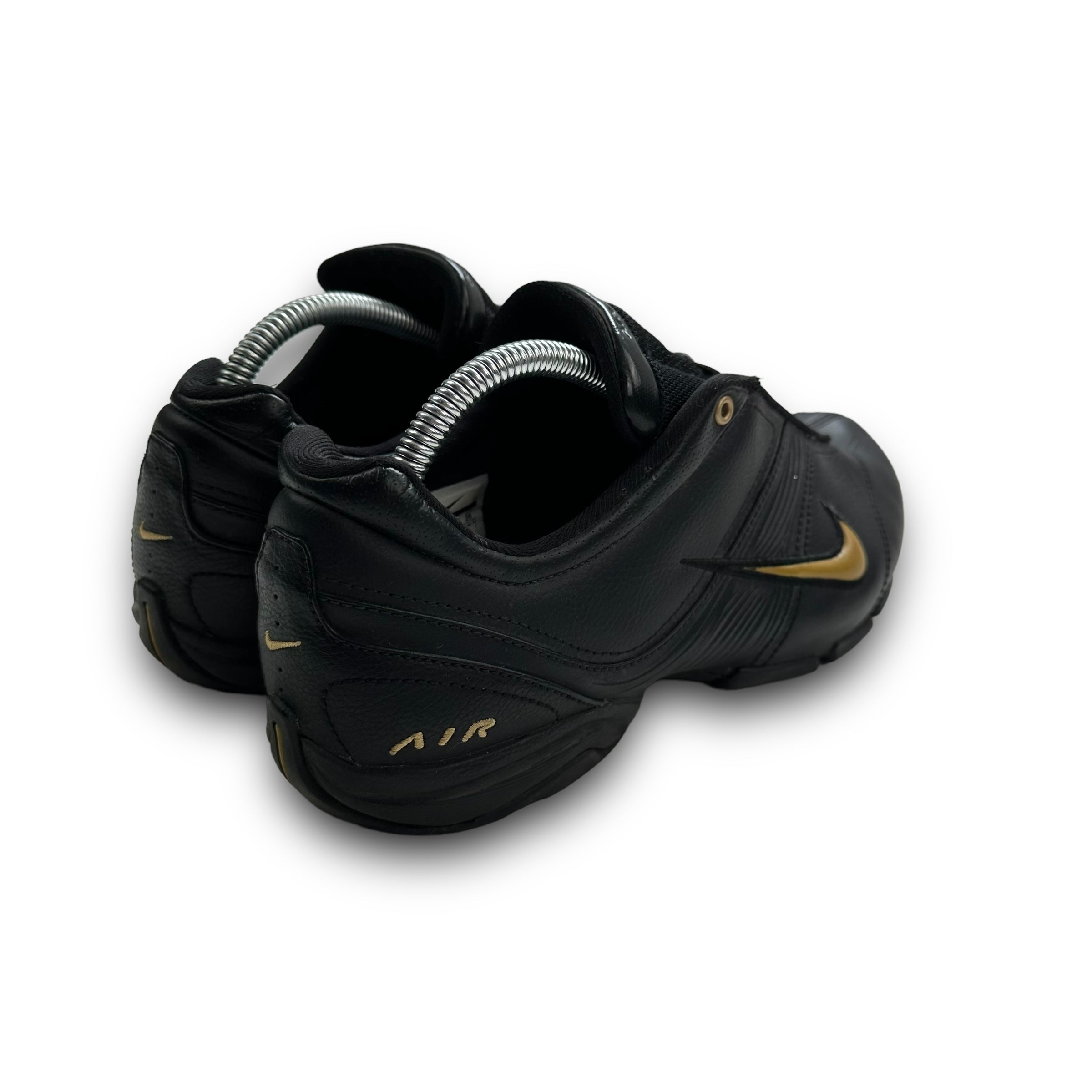 Nike air toukol II 'black and gold' 2010 (UK7)