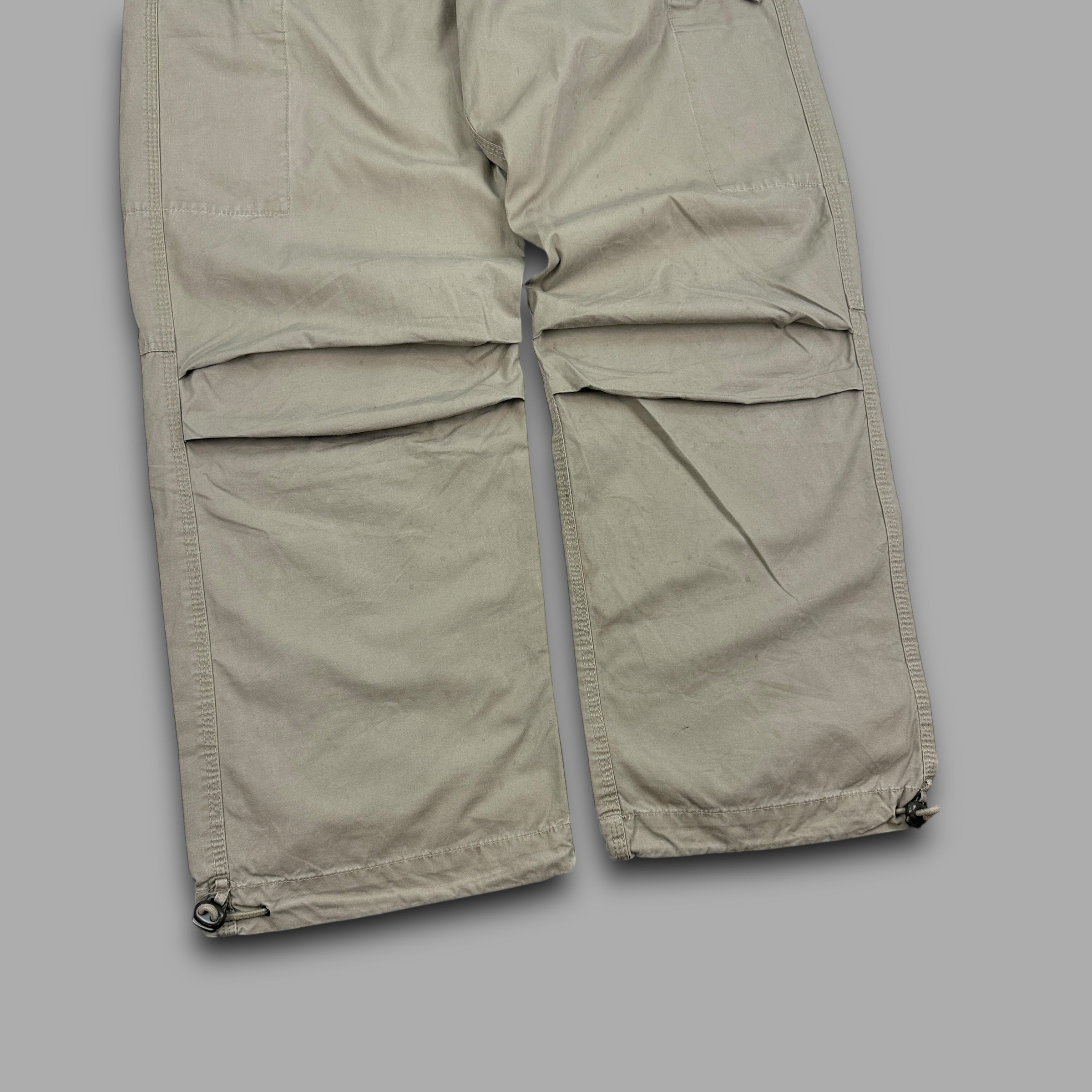 Bench 2000's technical baggy wide leg parachute bottoms (L)