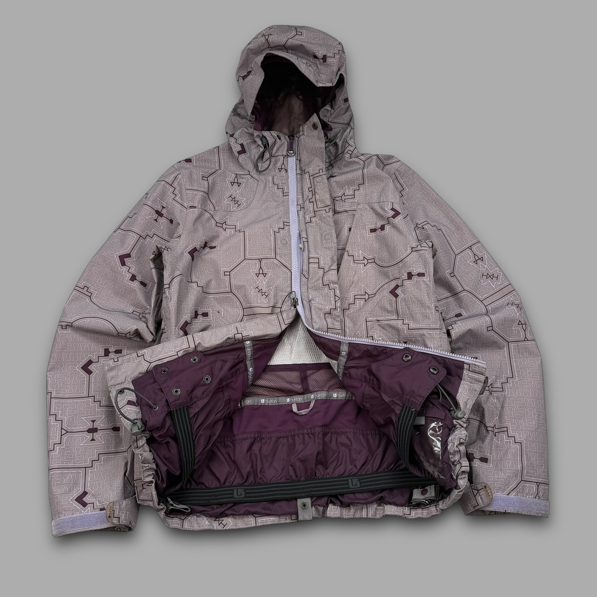 Burton gore-tex 2000's technical magnetic closure monogram ski jacket (S)