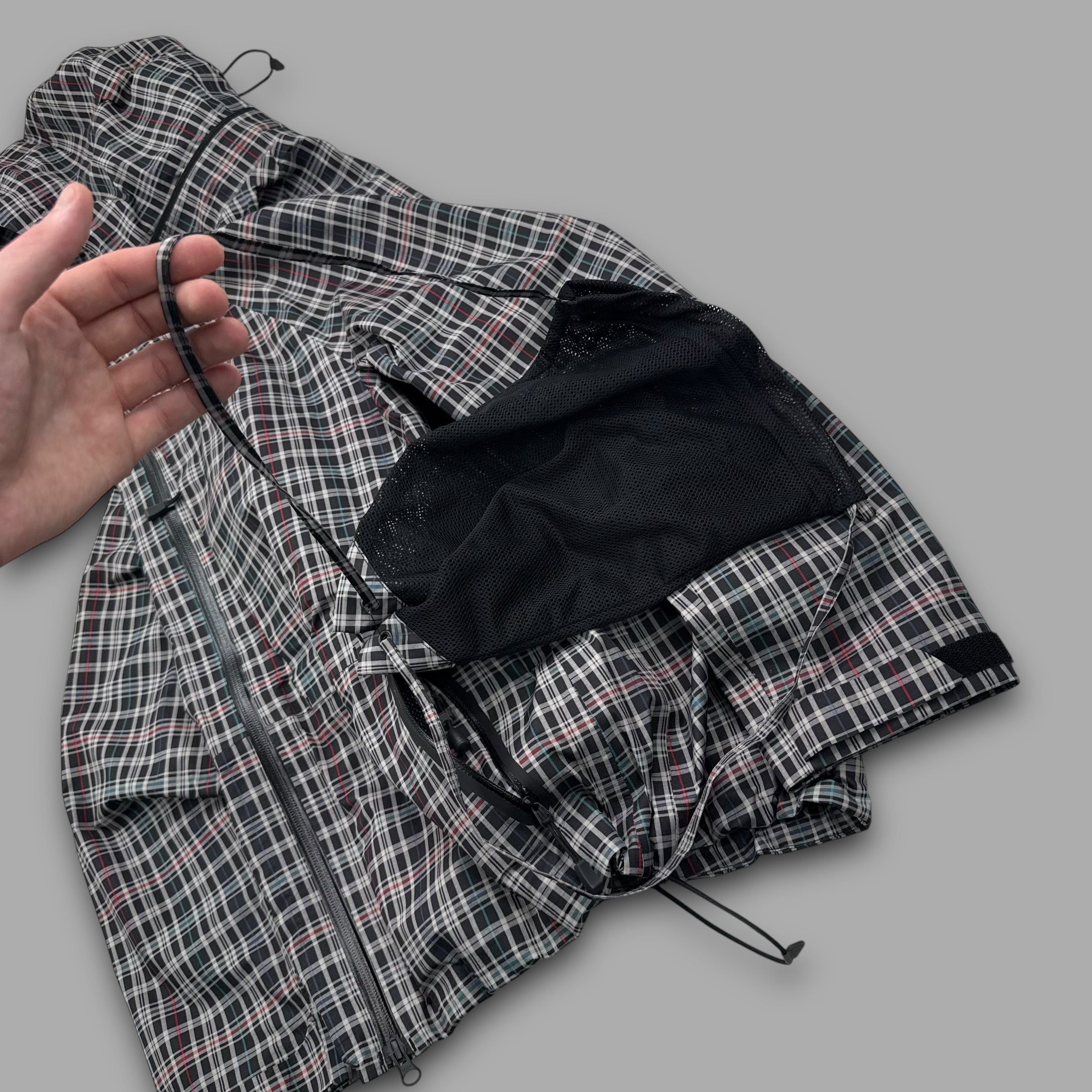 Nike ACG 2000's technical plaid taped seams shell jacket (M