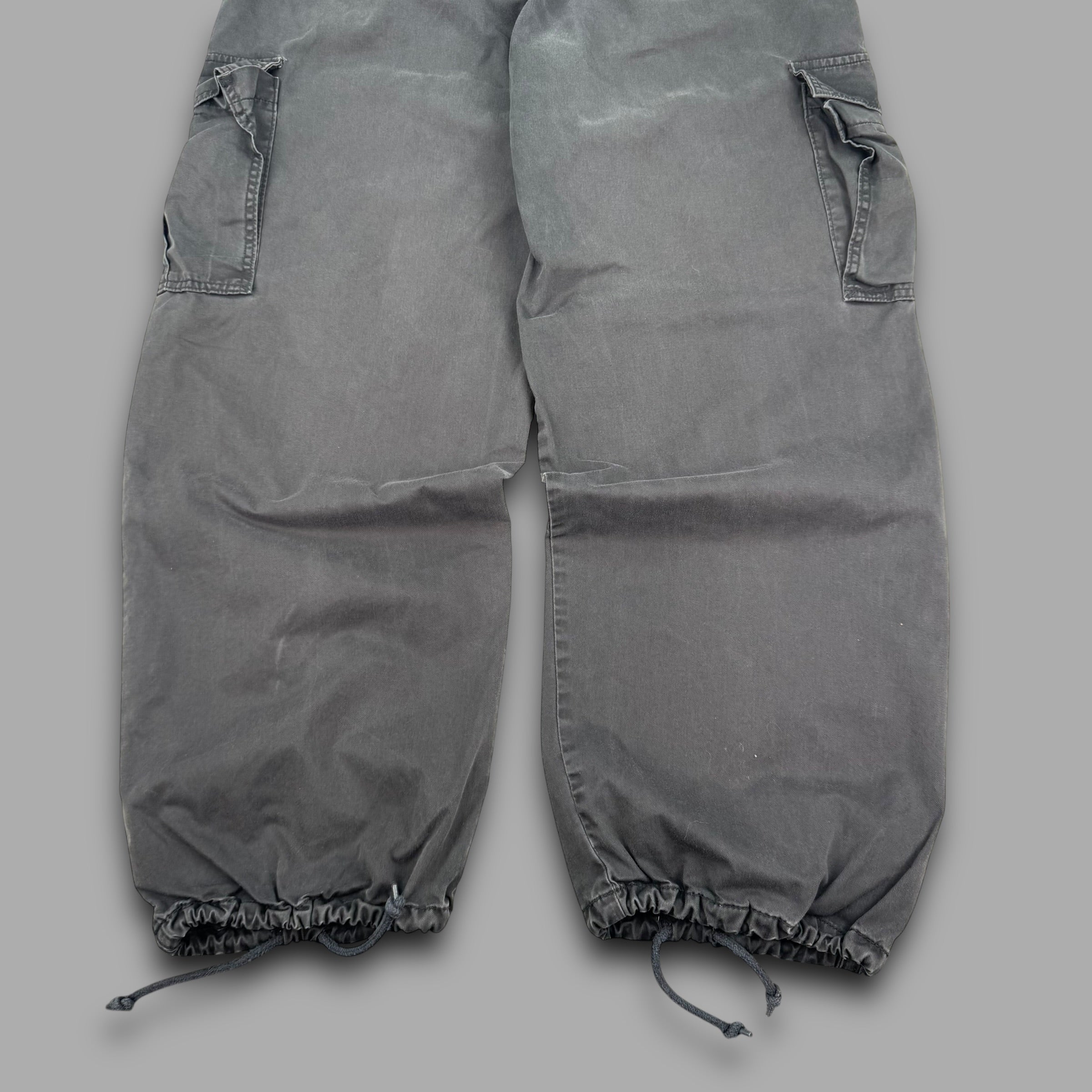 Levi's 2000's technical baggy wide leg cuffed cargo bottoms (M)