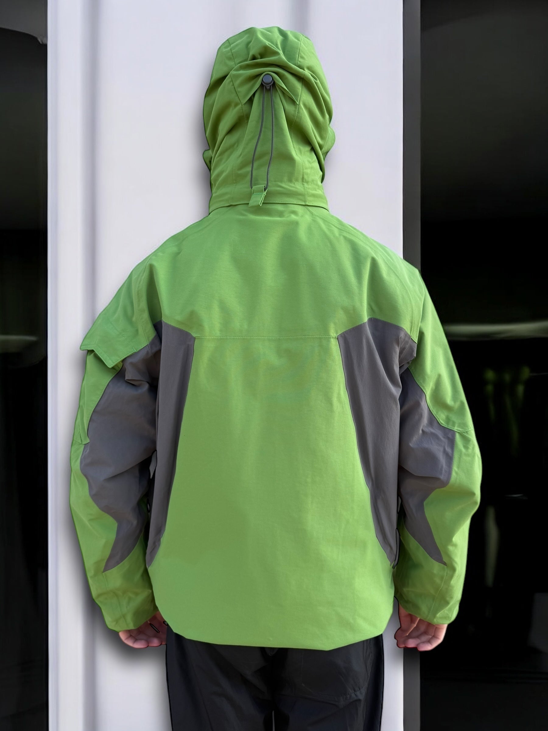 Salomon 2008 technical 2in1 clima-pro ski jacket (M)
