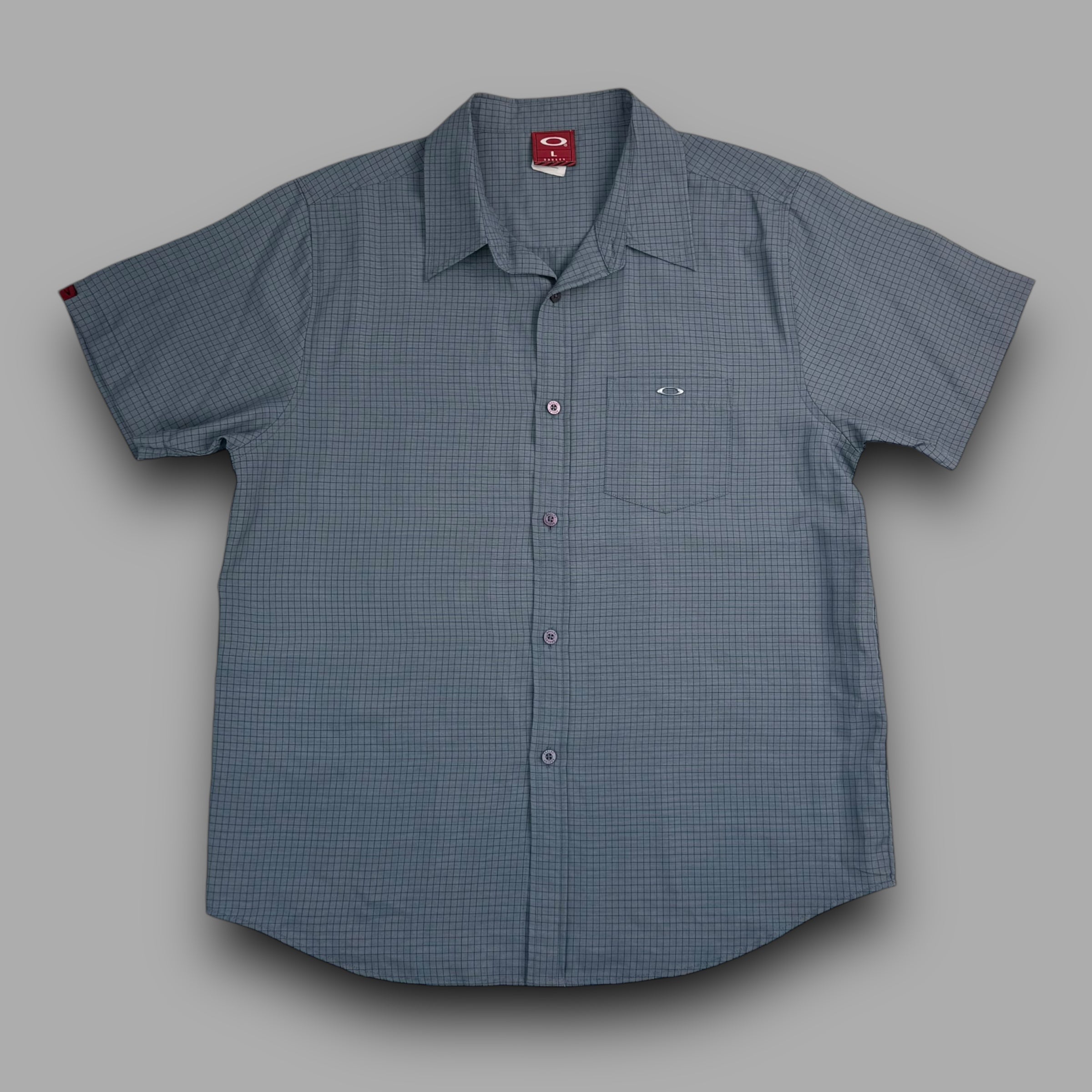 Oakley 2000's rayon plaid metal logo shirt (L)