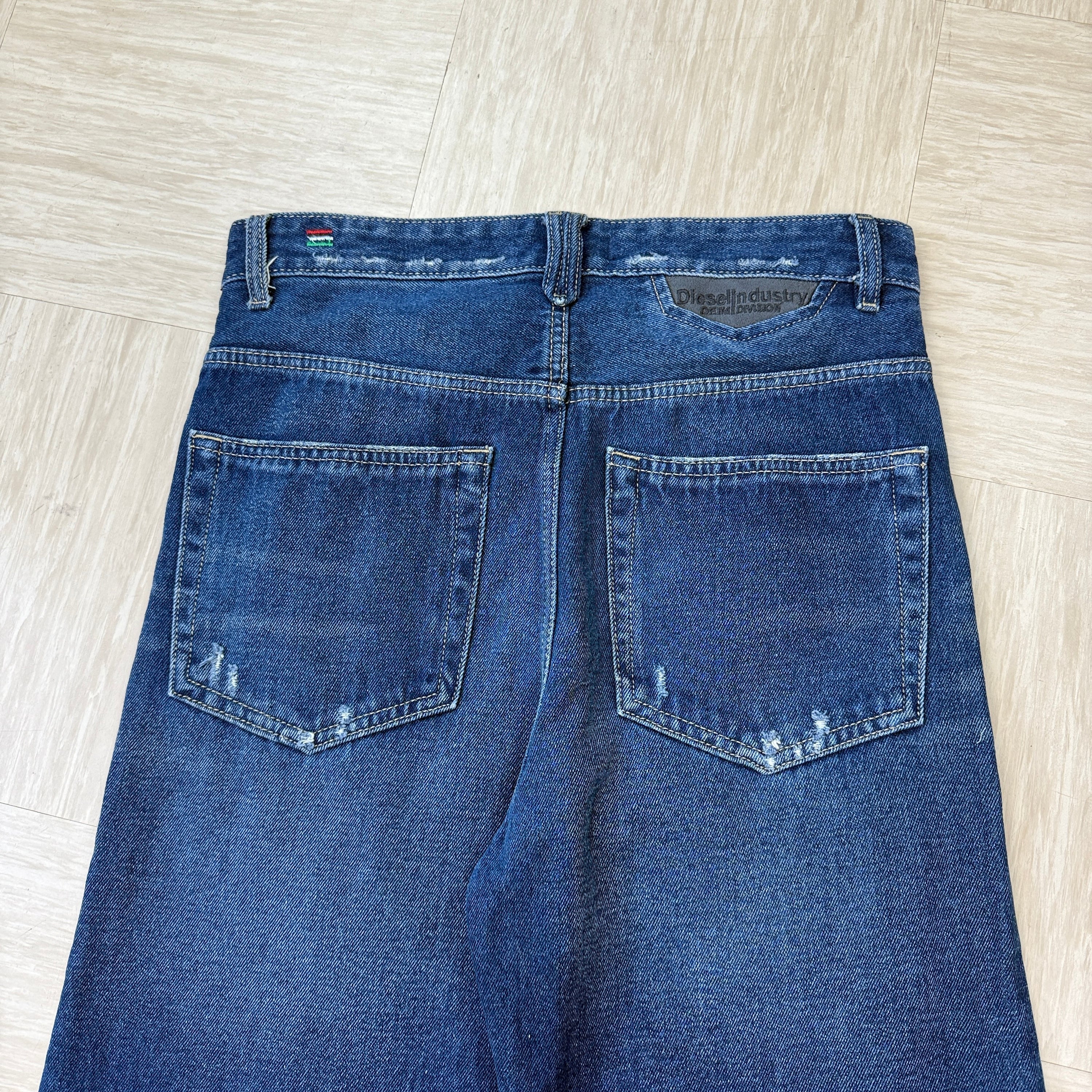 Diesel 2000's baggy distressed wide leg jeans (S)
