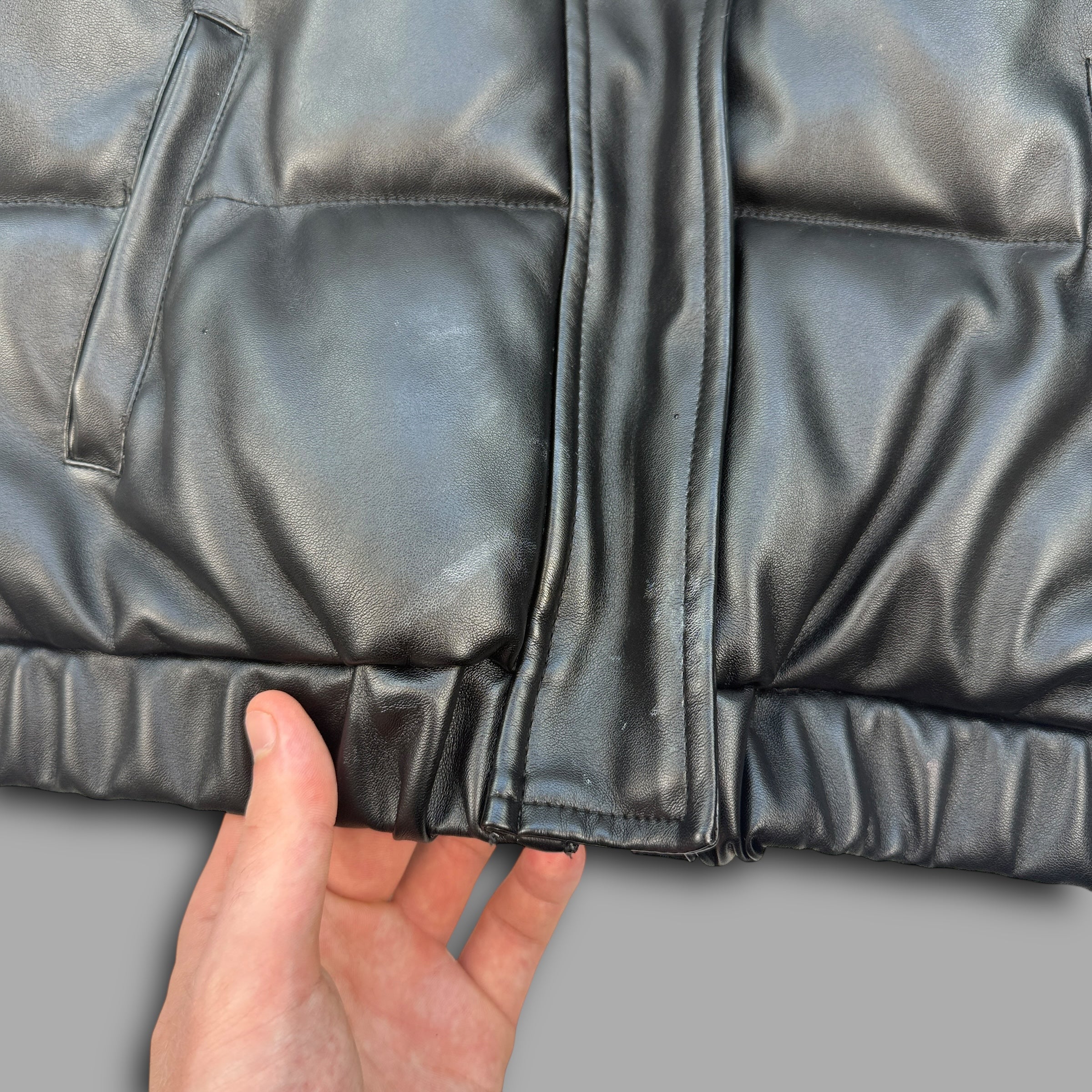 Guess 2000's nylon puffer jacket (S) wms