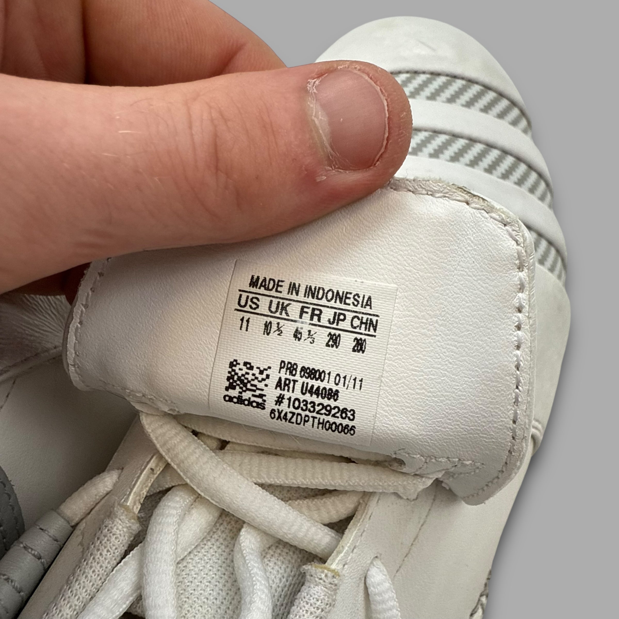 Adidas mactelo 2011 leather 'white and grey' slip on (UK10.5)