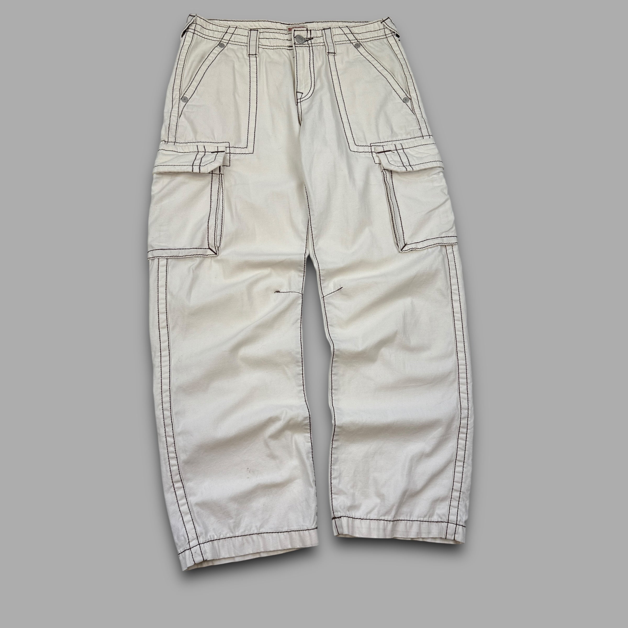 True religion 2000's straight leg contrast stitch jeans (S)
