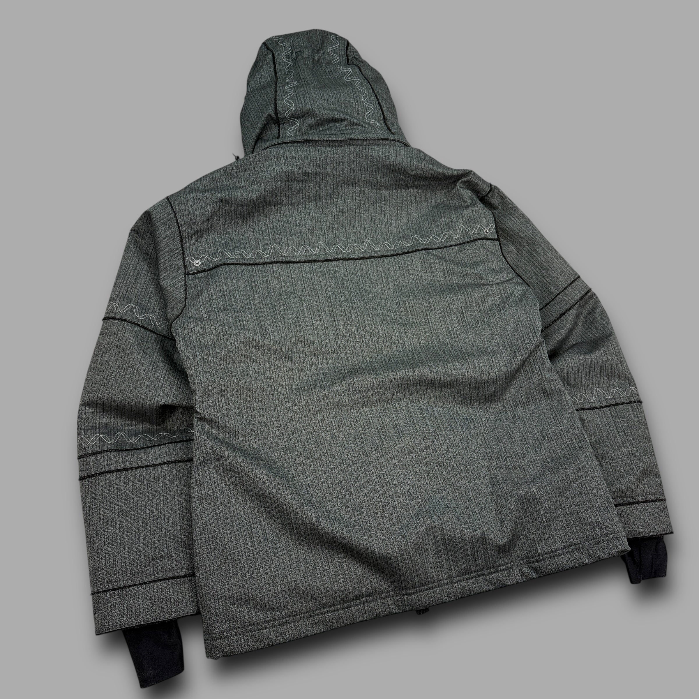 Billabong 2000's technical graphic pinstripe fur hood softshell ski jacket (L) wms