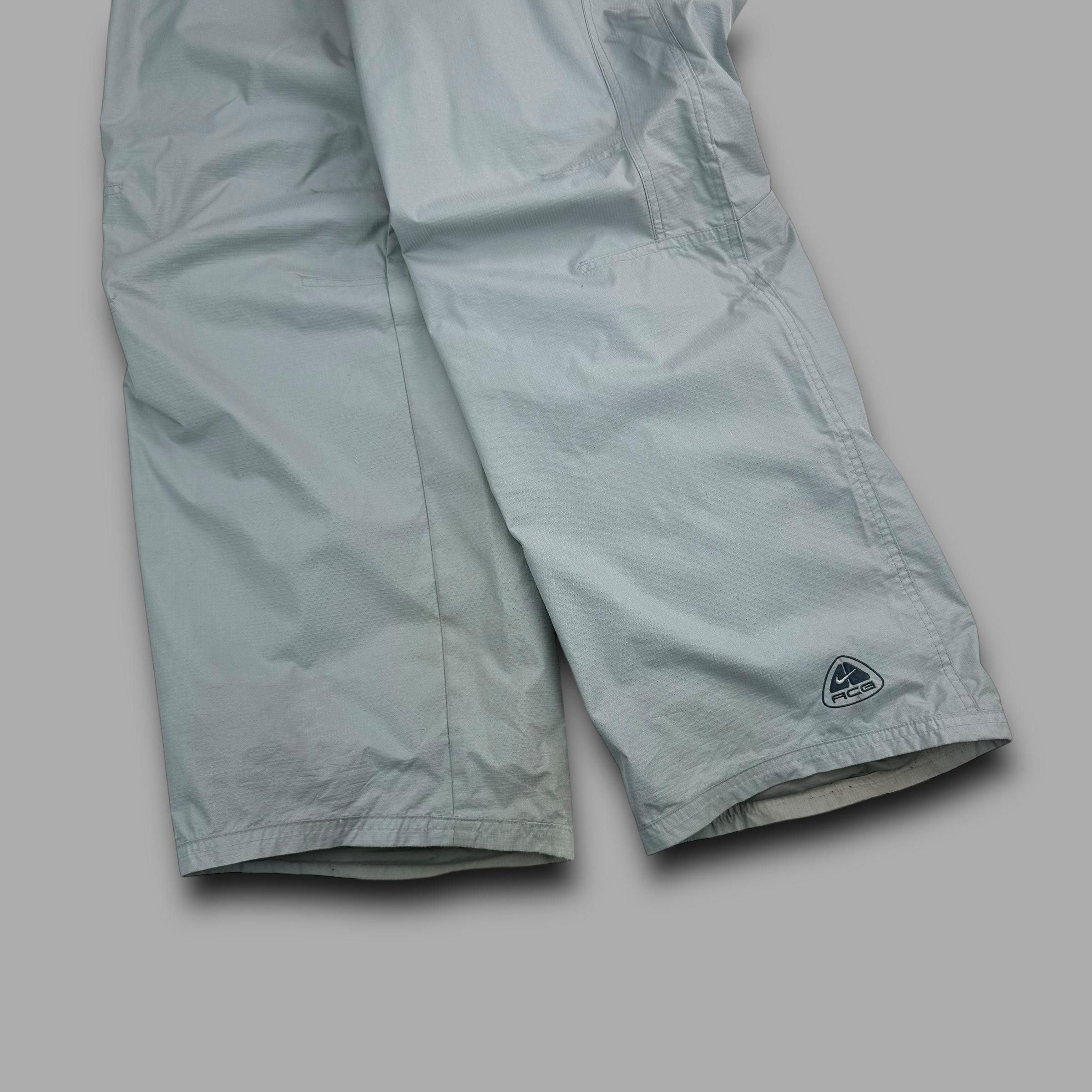 Nike ACG 2000's baggy nylon ripstop ski bottoms (L)