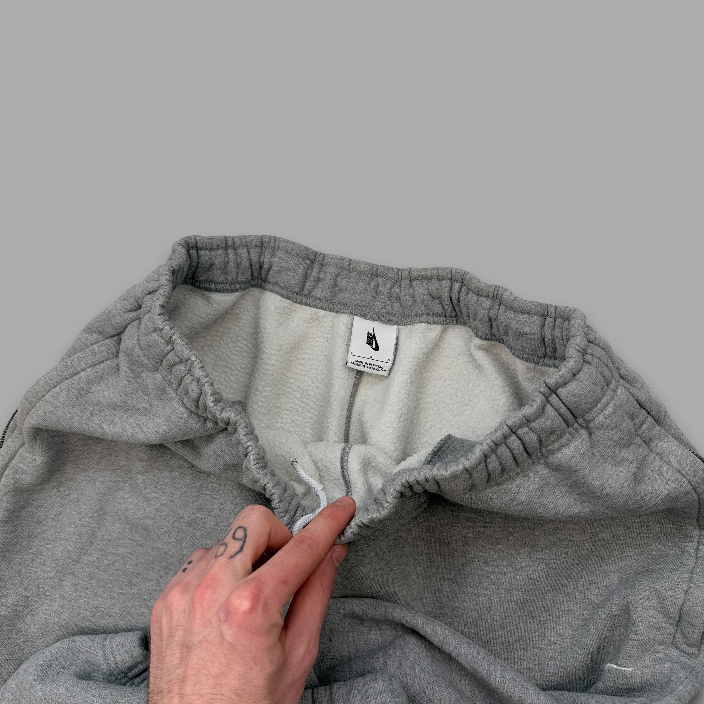Nike NRG baggy heavyweight grey joggers (L)