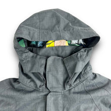 Load image into Gallery viewer, Oakley 2011 grid multi-pocket padded ski-jacket (L)
