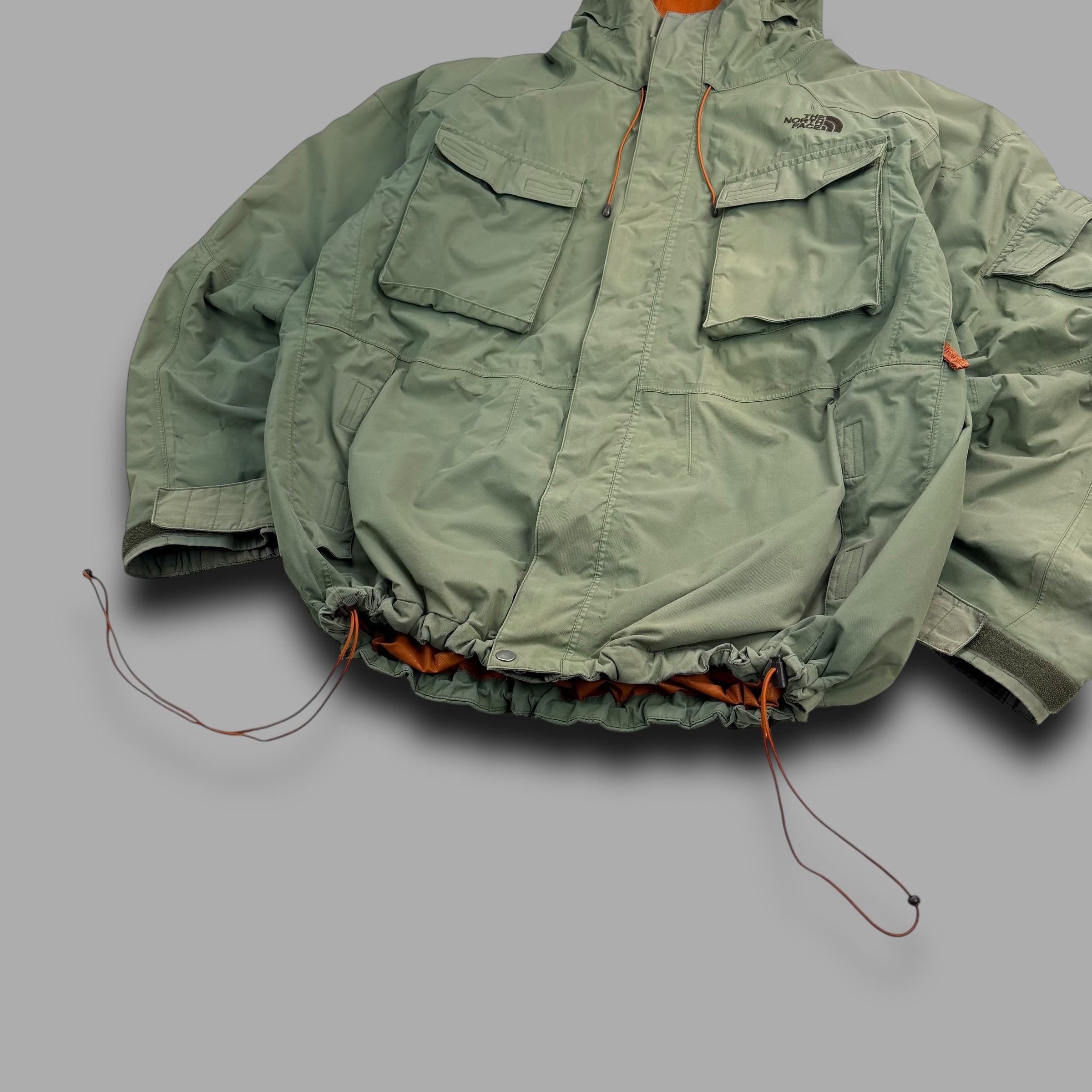 The north face 2007 technical panelled multi-pocket ski jacket (L)