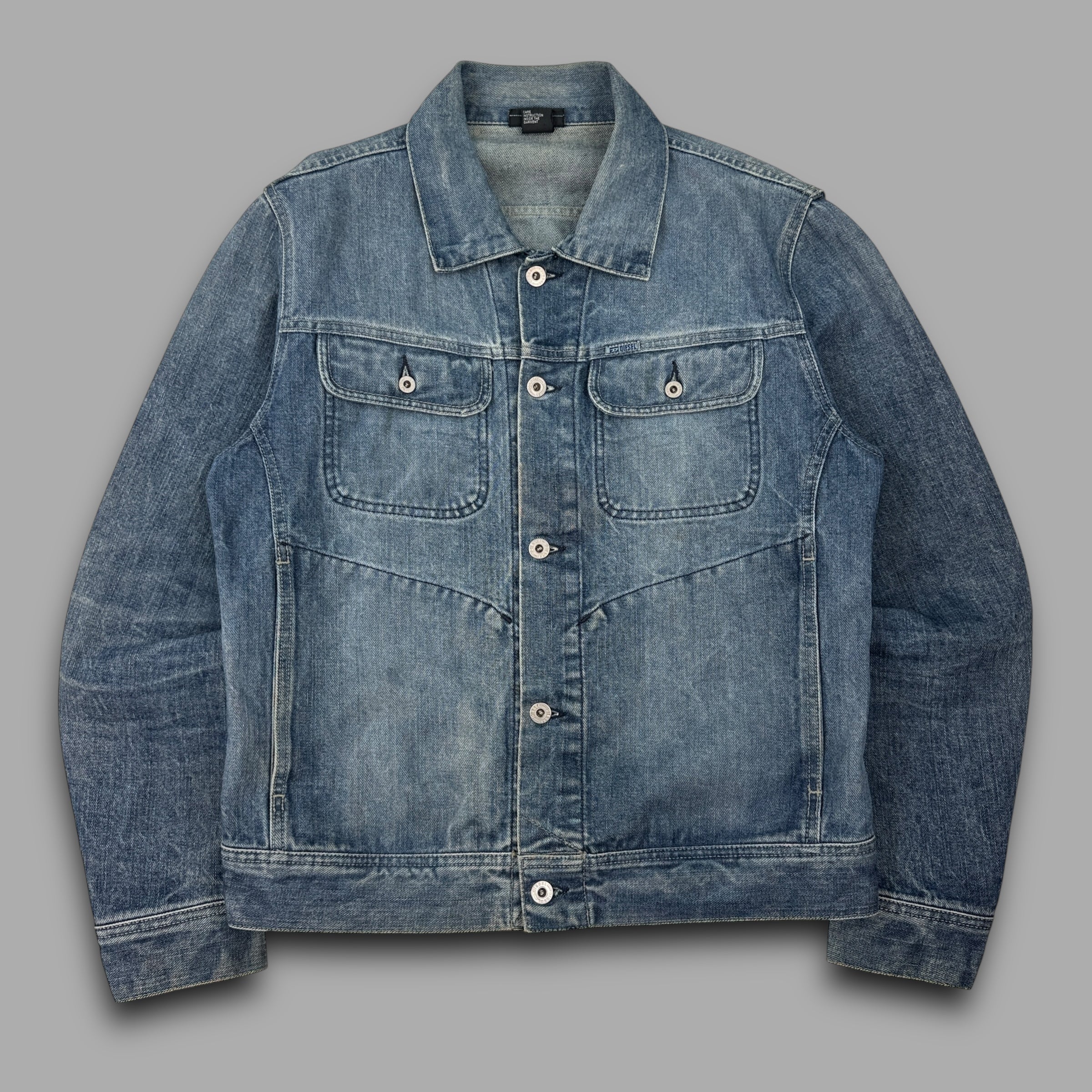 Diesel 2000's made in Italy button up denim jacket (M)