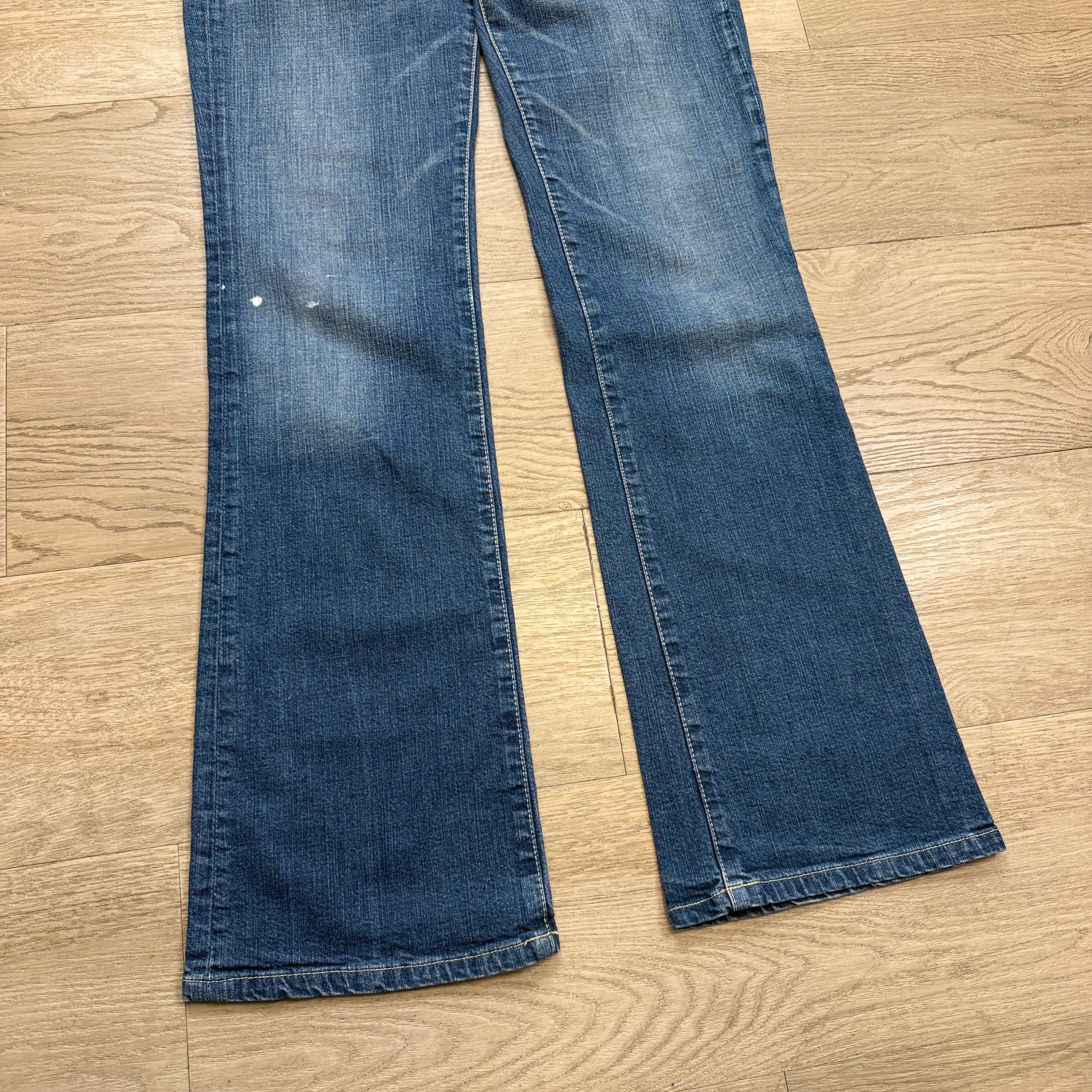 Diesel 2000's fitted lowrise bootcut jeans (S-M)