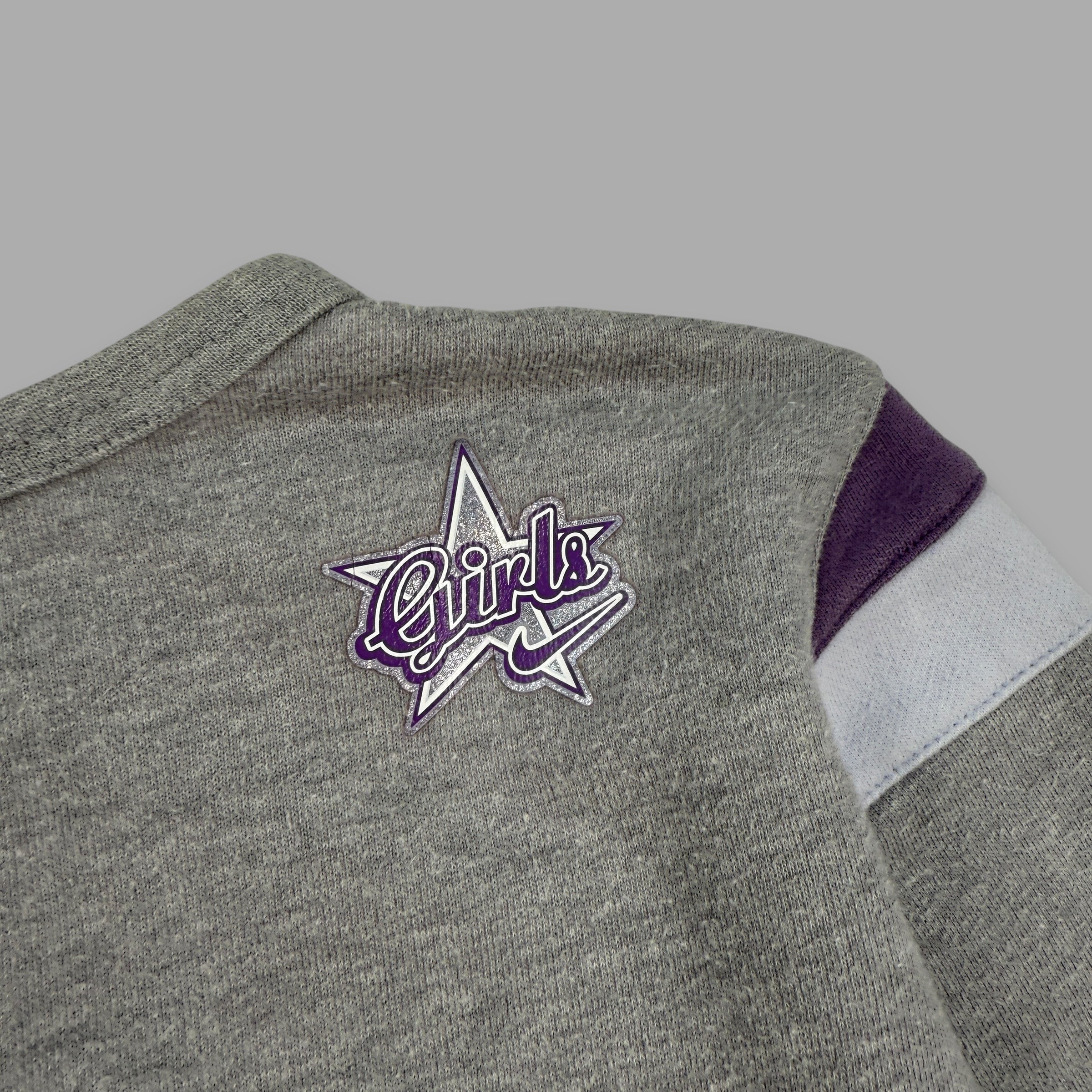 Nike athletic 2000's graphic spellout pullover sweatshirt (S)
