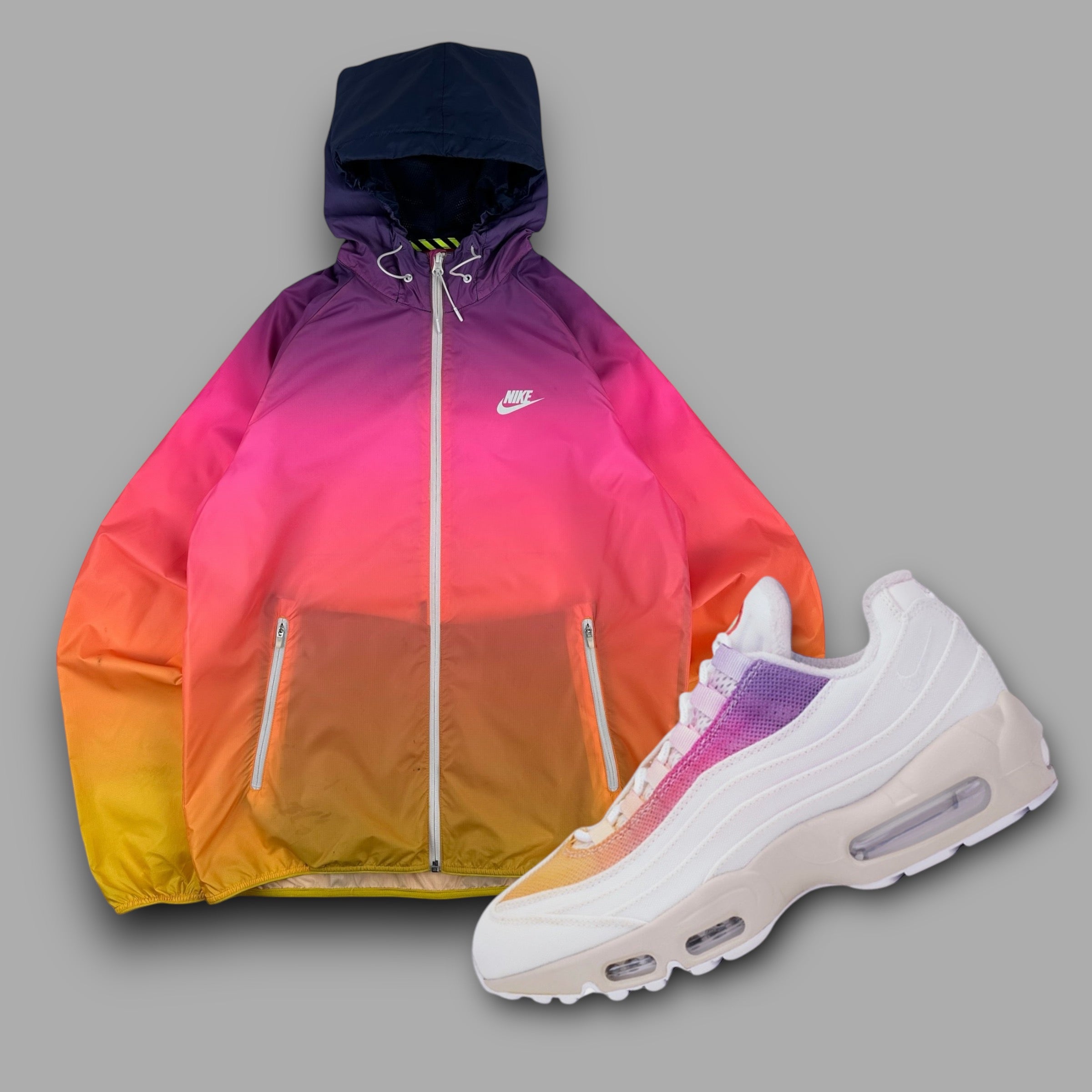 Nike 2015 'air in colour' sunset track jacket (M)