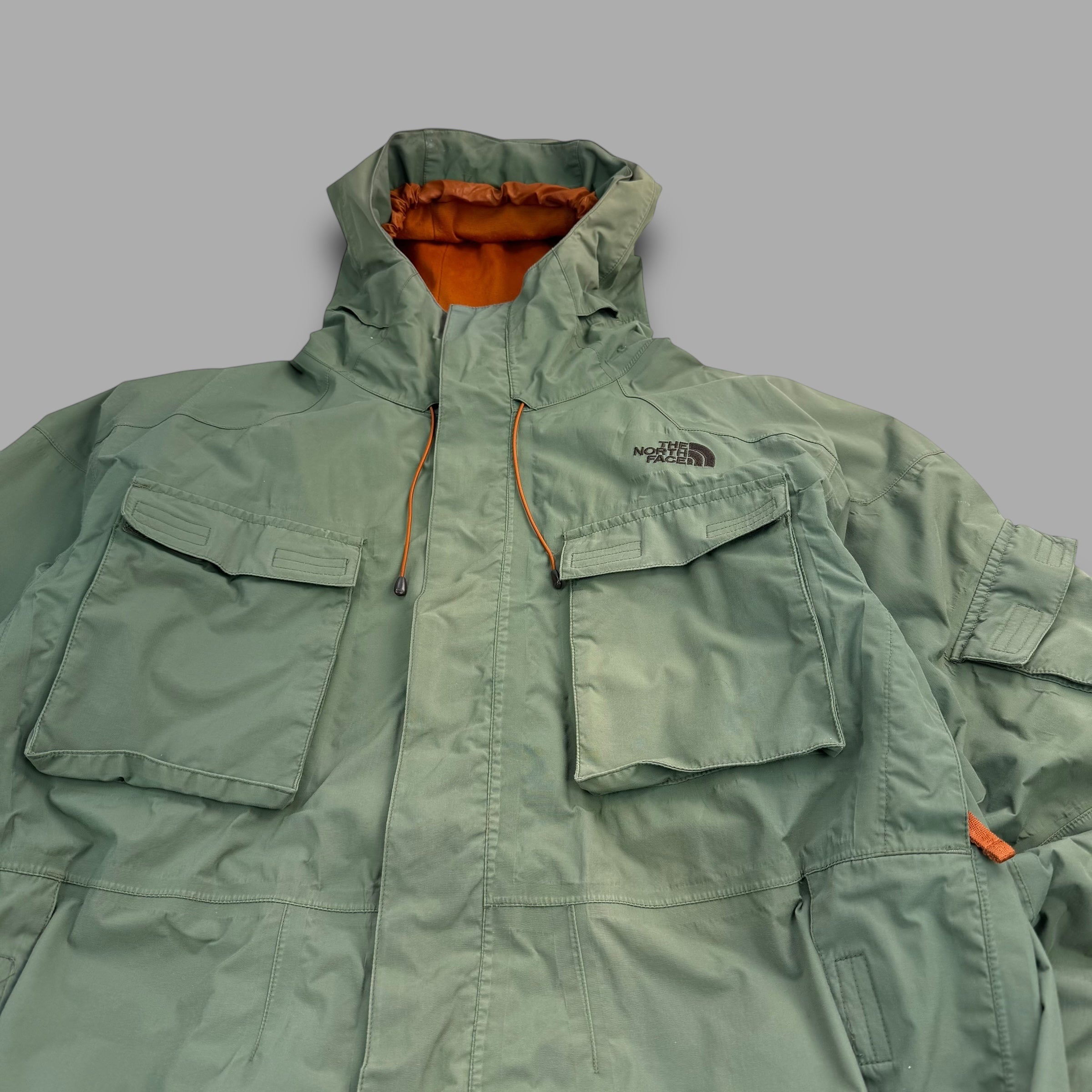 The north face 2007 technical panelled multi-pocket ski jacket (L)