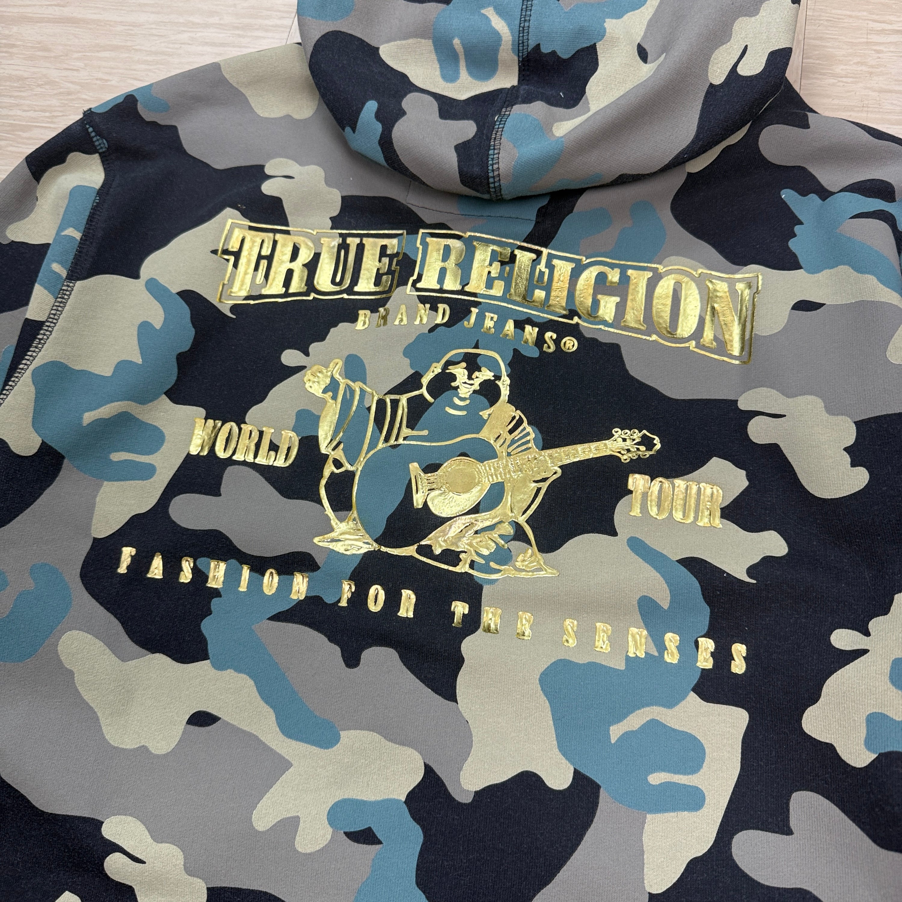 True religion 2000's zip up graphic camo print hoodie (L)