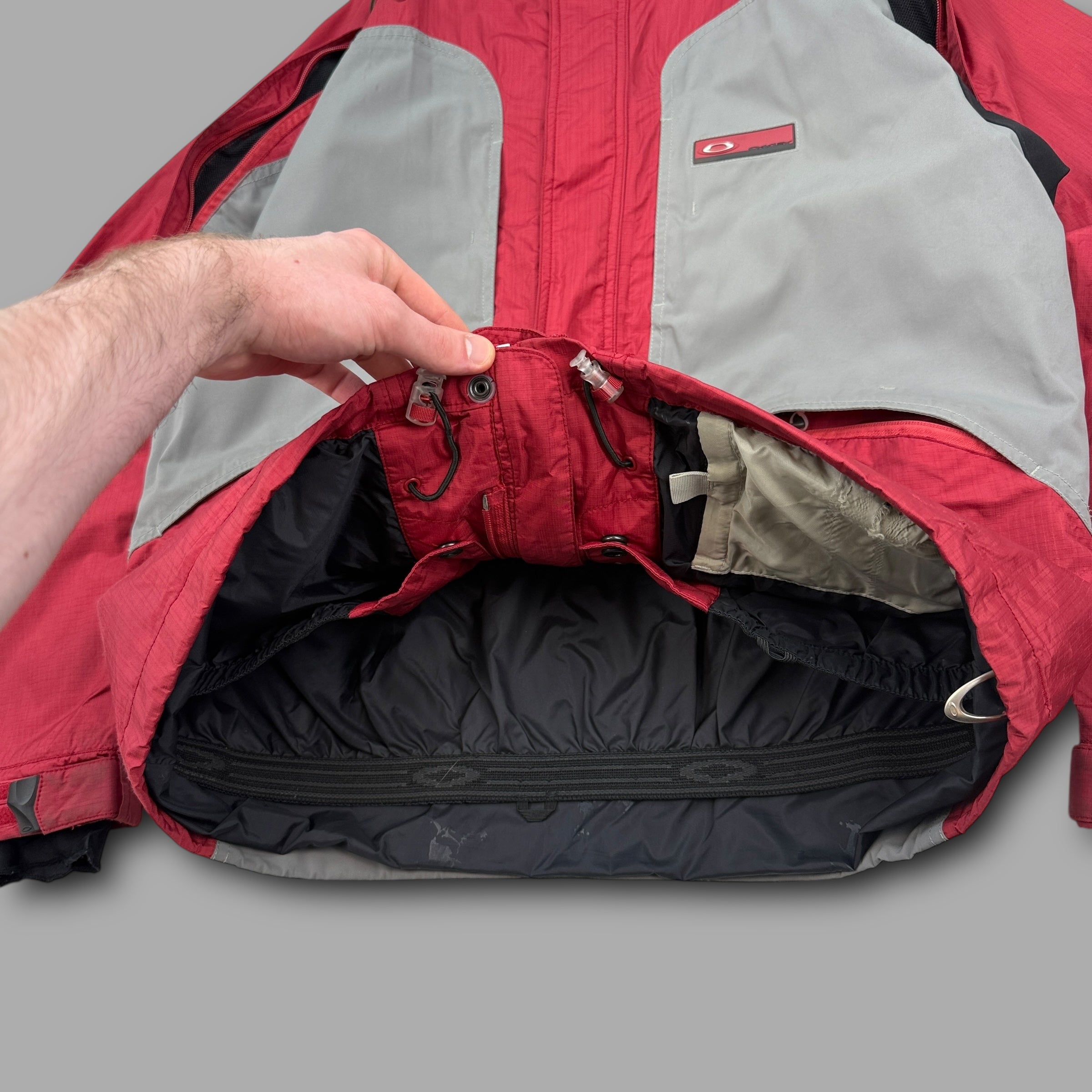 Oakley nitro fuel 2000's technical vented nylon rip stop ski jacket (S)