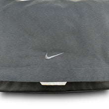 Load image into Gallery viewer, Nike 2000&#39;s technical messenger bag (OS)
