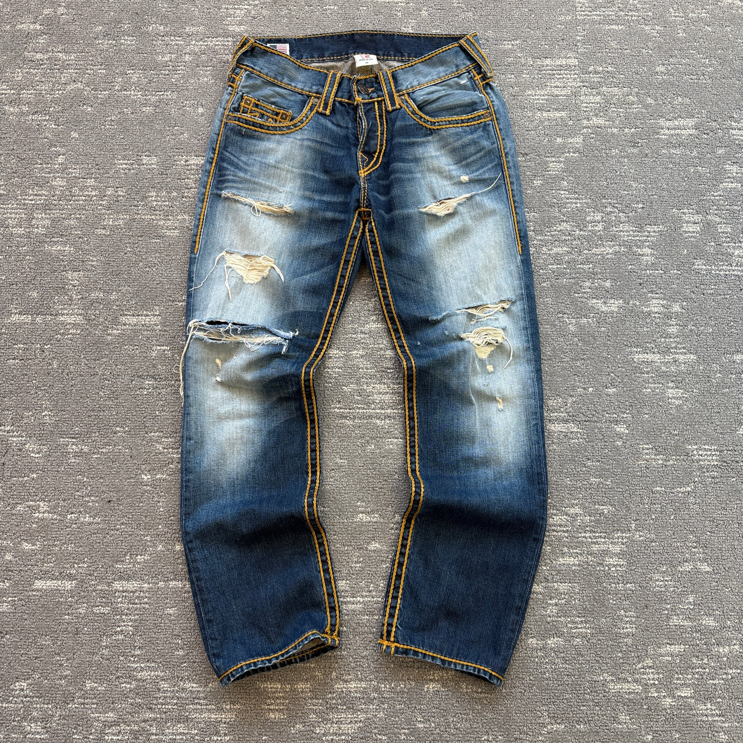 True religion 2002 relaxed straight bootcut denim contrast stitch distressed jeans (S)