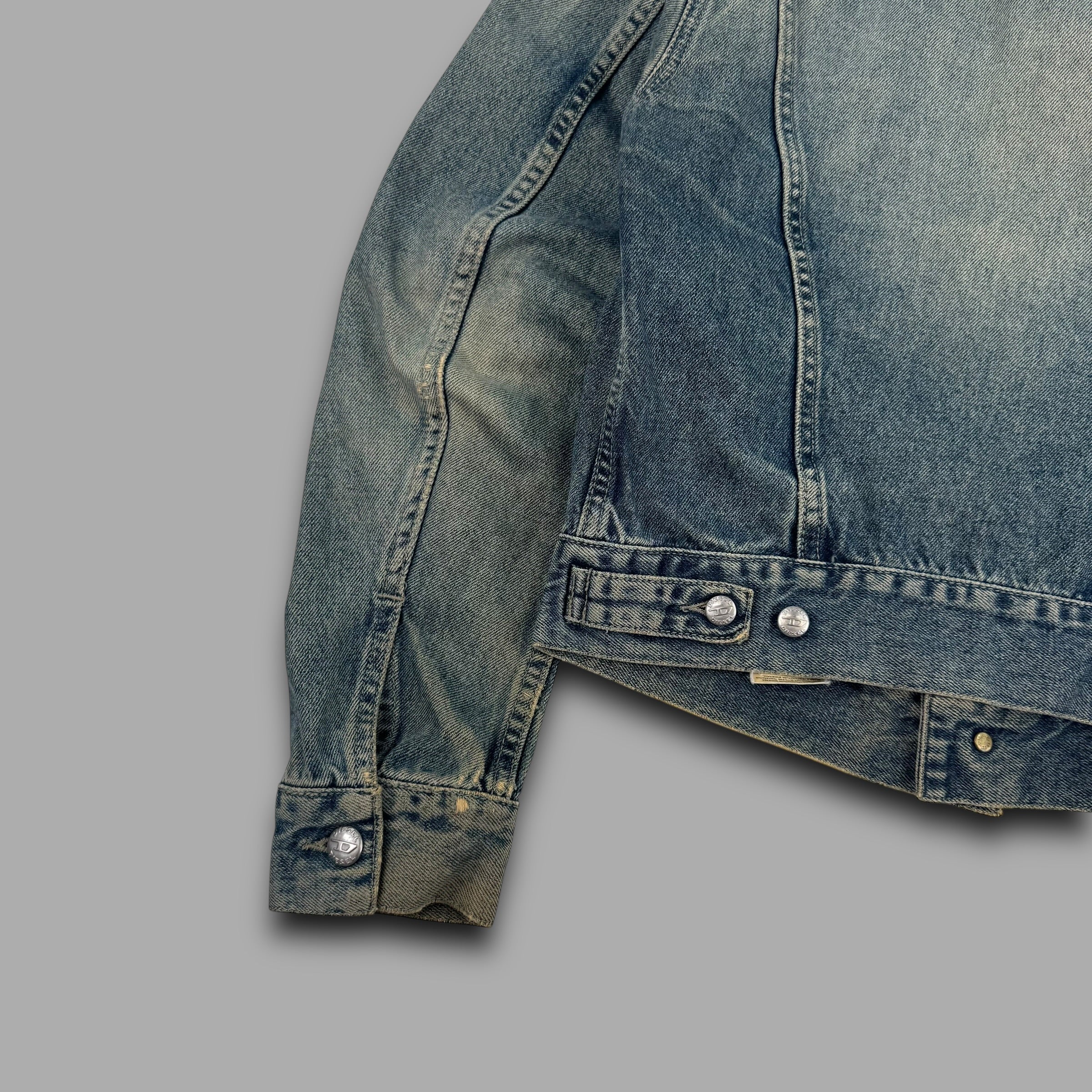 Diesel 2000's button up cropped faded denim jacket (S) wms