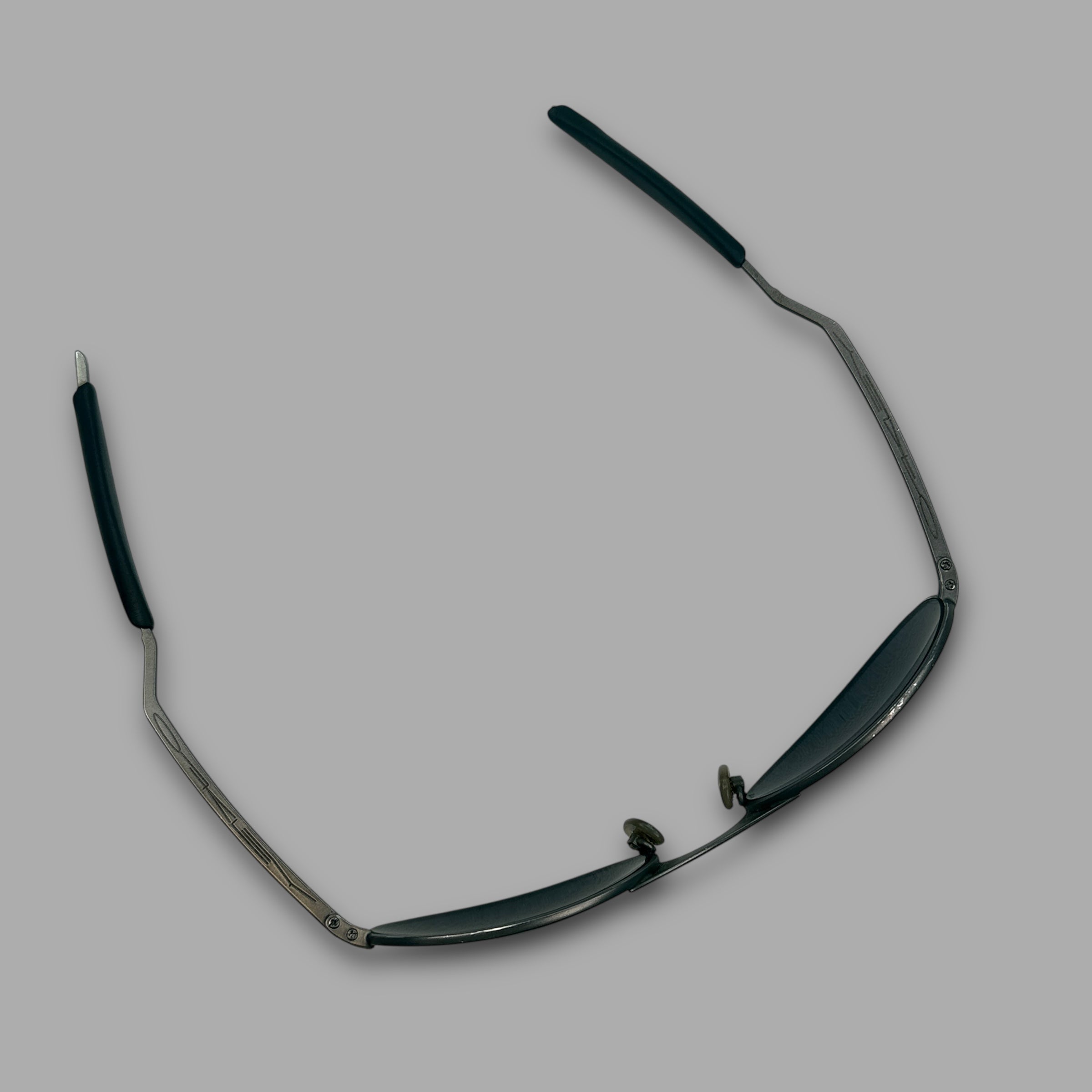 Oakley 1990's e-wire metal sunglasses (OS)