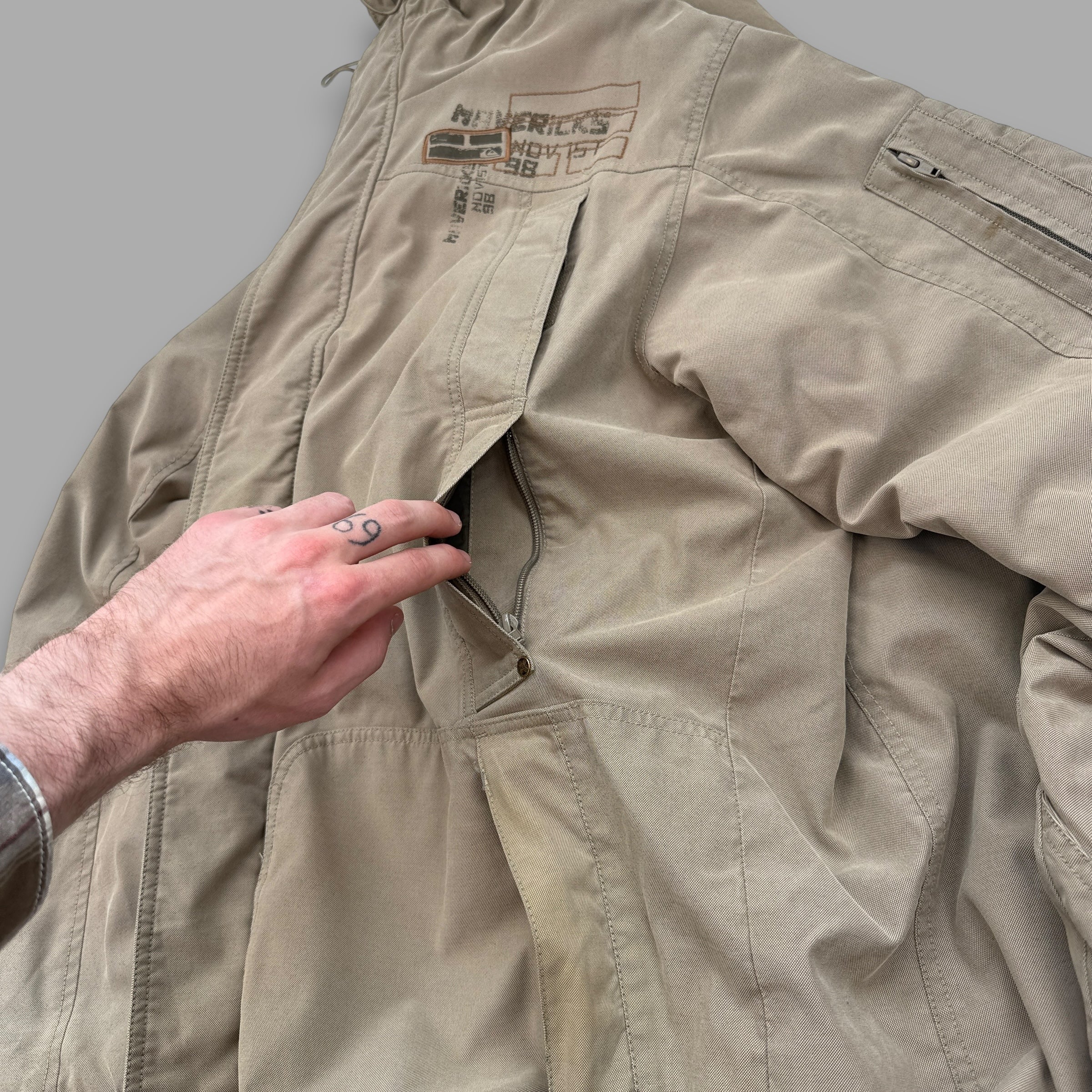 Quiksilver 2000's technical multi-pocket parka jacket (XL)