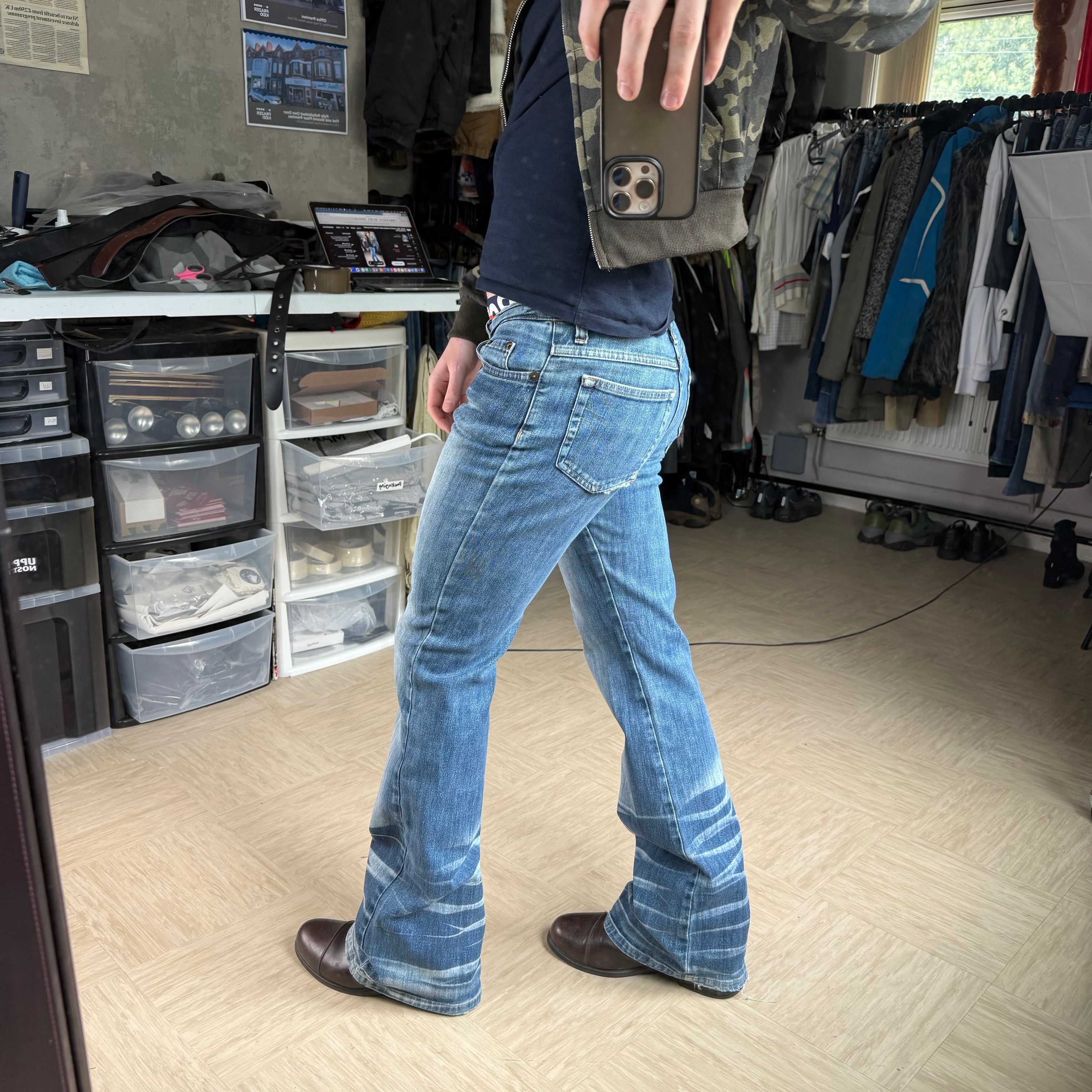 AMNs 2000's fitted washed denim bootcut flare jeans (S)