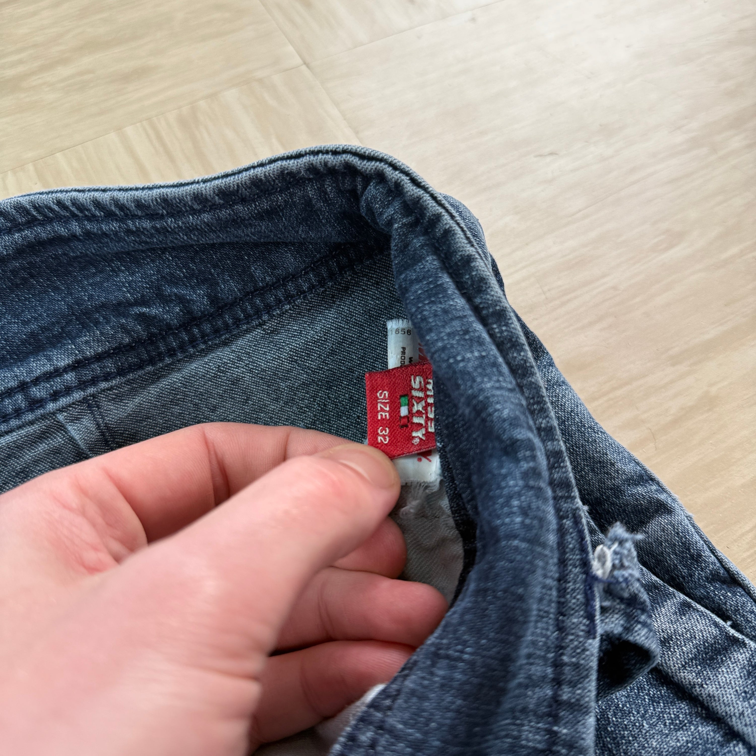 Miss sixty 2000's relaxed bootcut denim jeans (S-M)