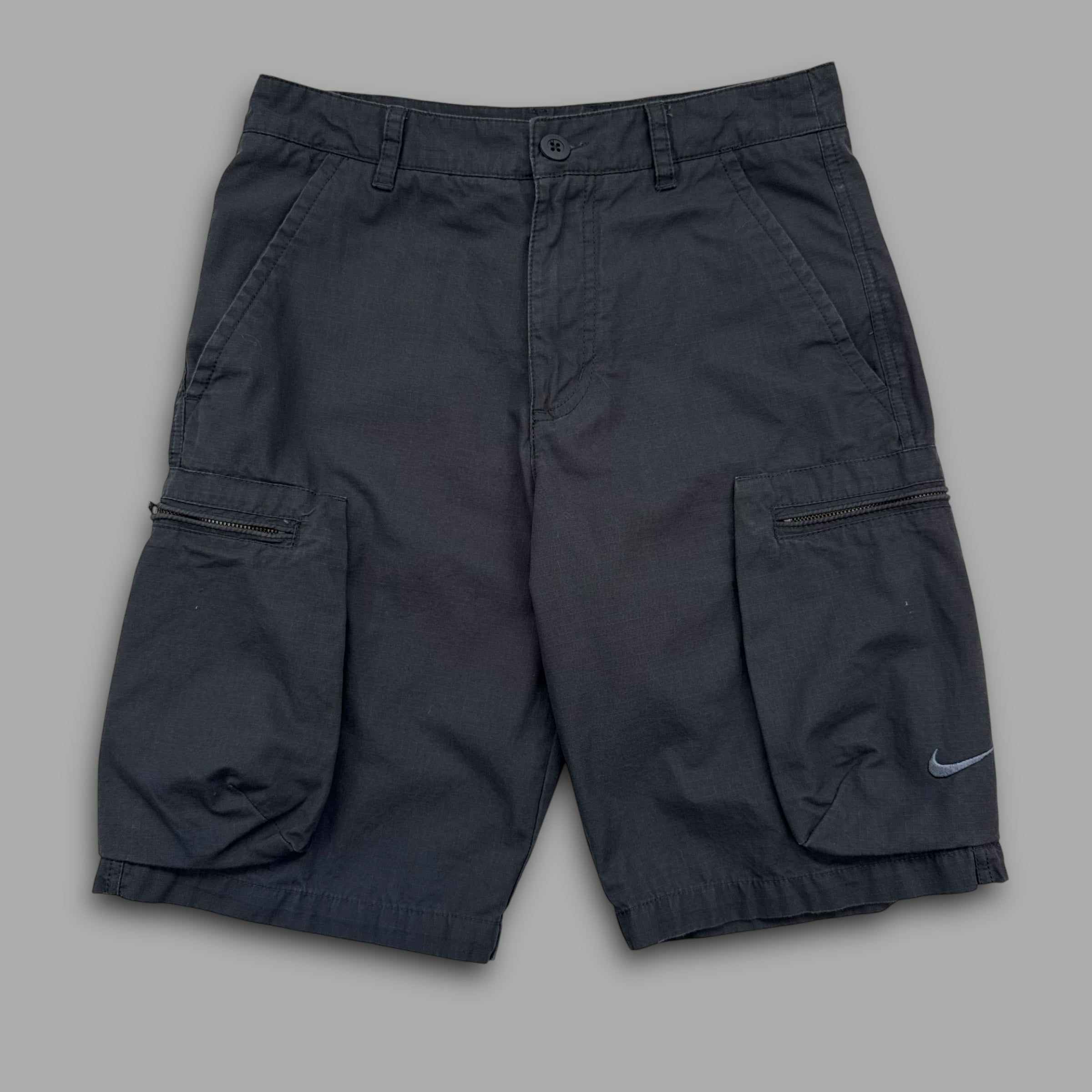 Nike 2000's atheltic dept. baggy cargo shorts (XS-S)