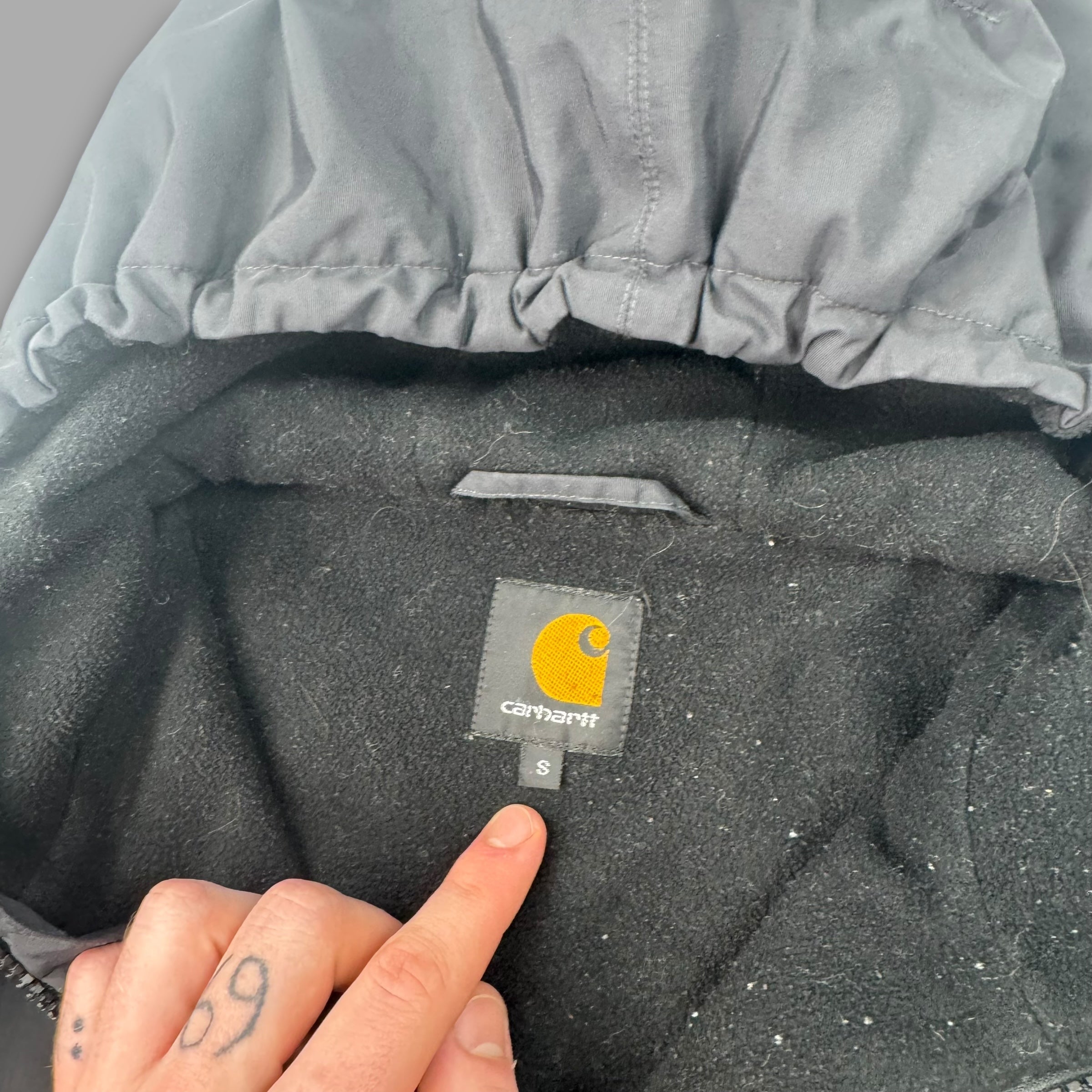 Carhartt technical nylon 1/4 zip pullover windbreaker (S)