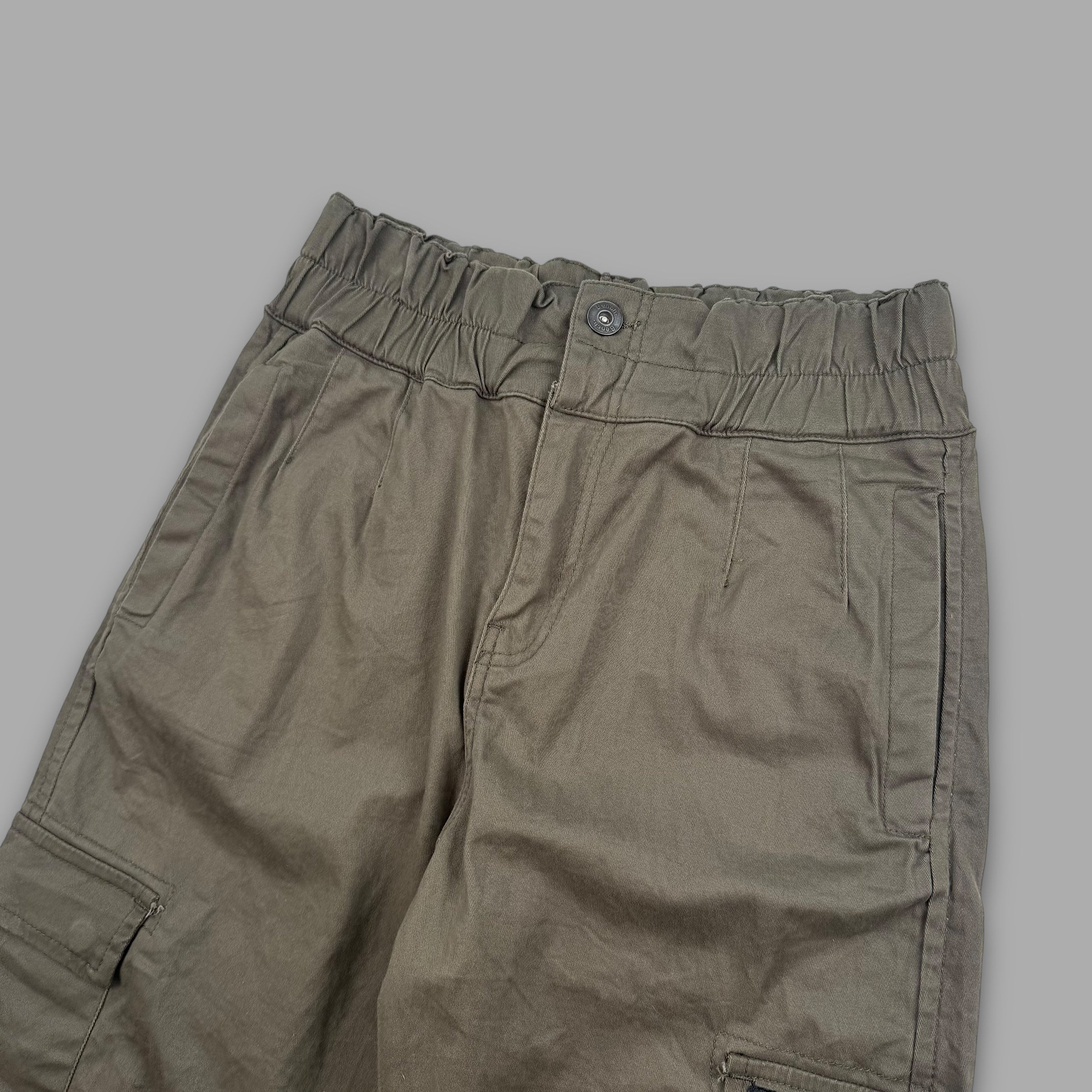 Bench 2000's multipocketed cargo pants (L) wms