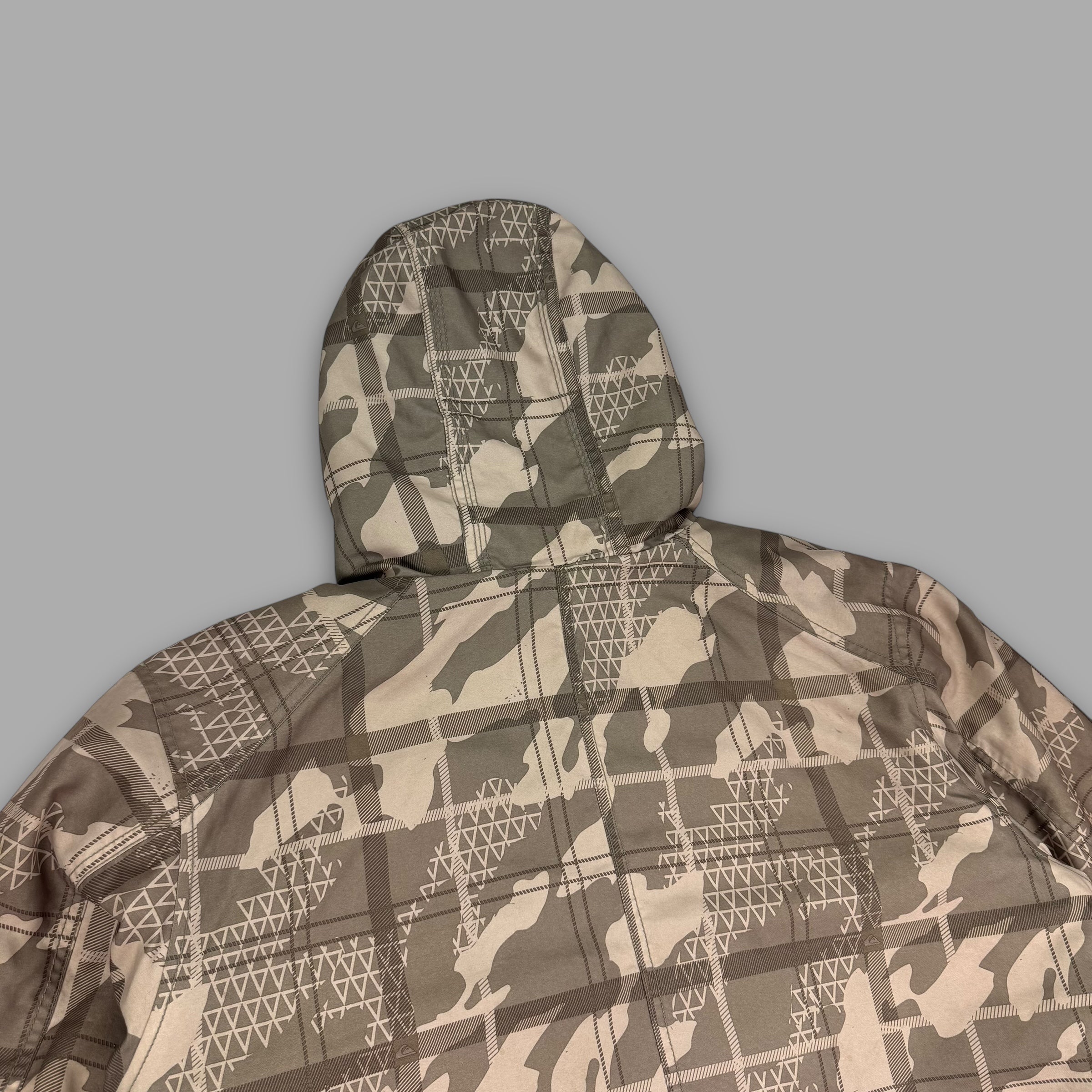 Quiksilver 2000's technical multi-pocket fleece lined softshell jacket (M)