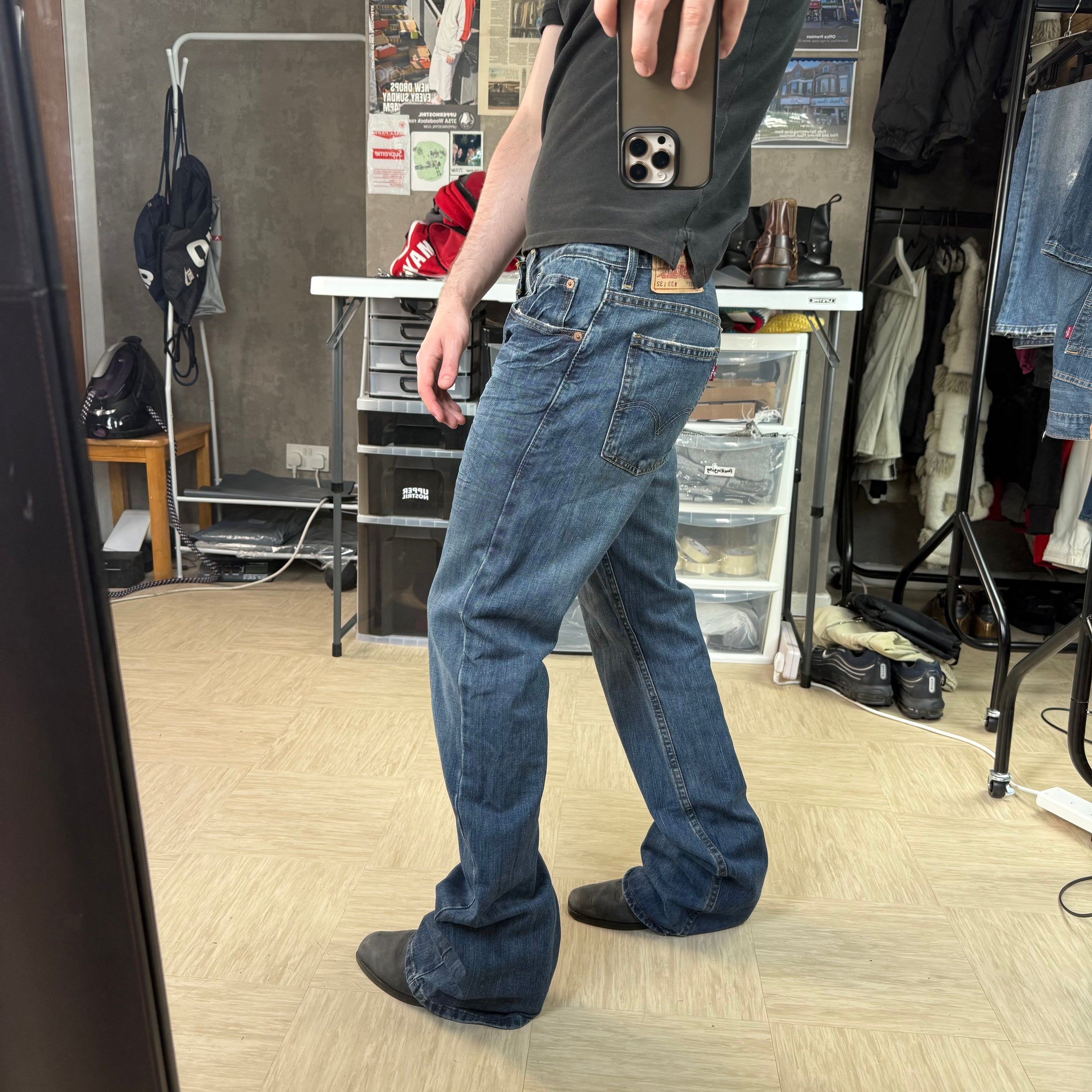 Levi's 507 2000's slim bootcut denim jeans (M)